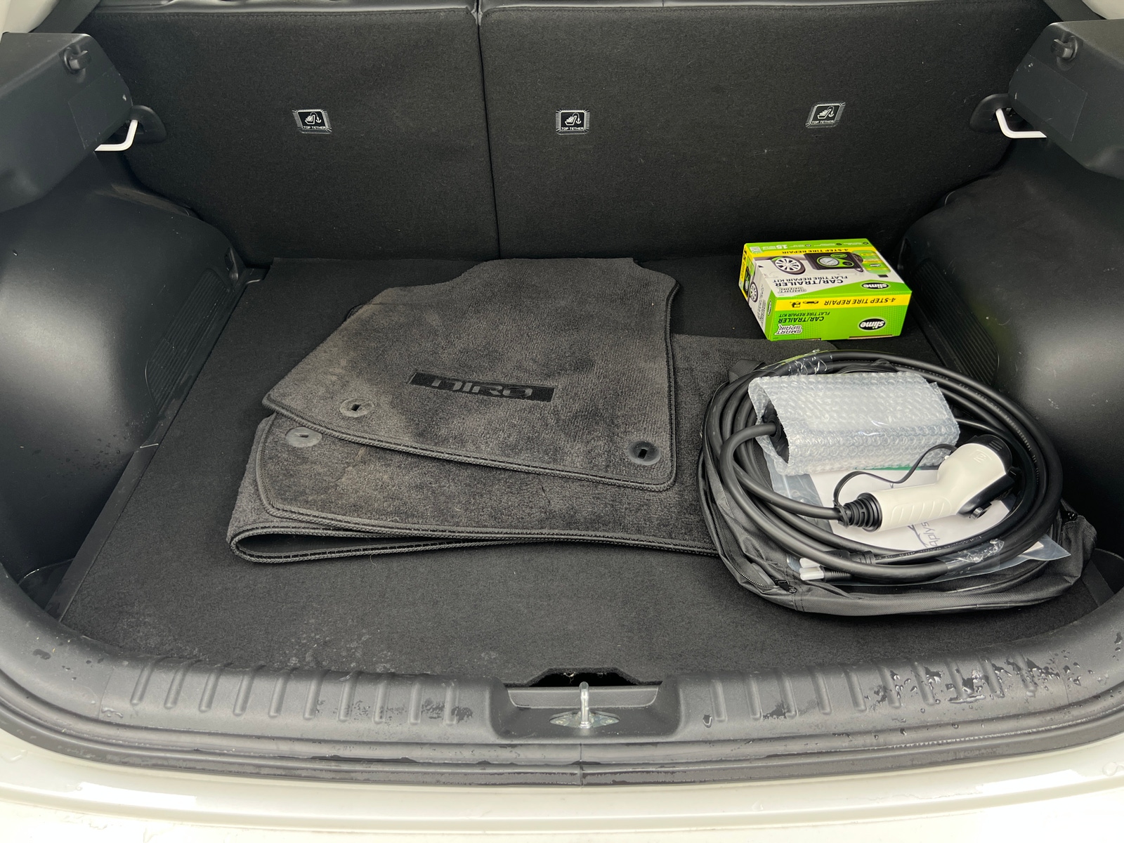 Thumbnail: 2023 Kia Niro - 6