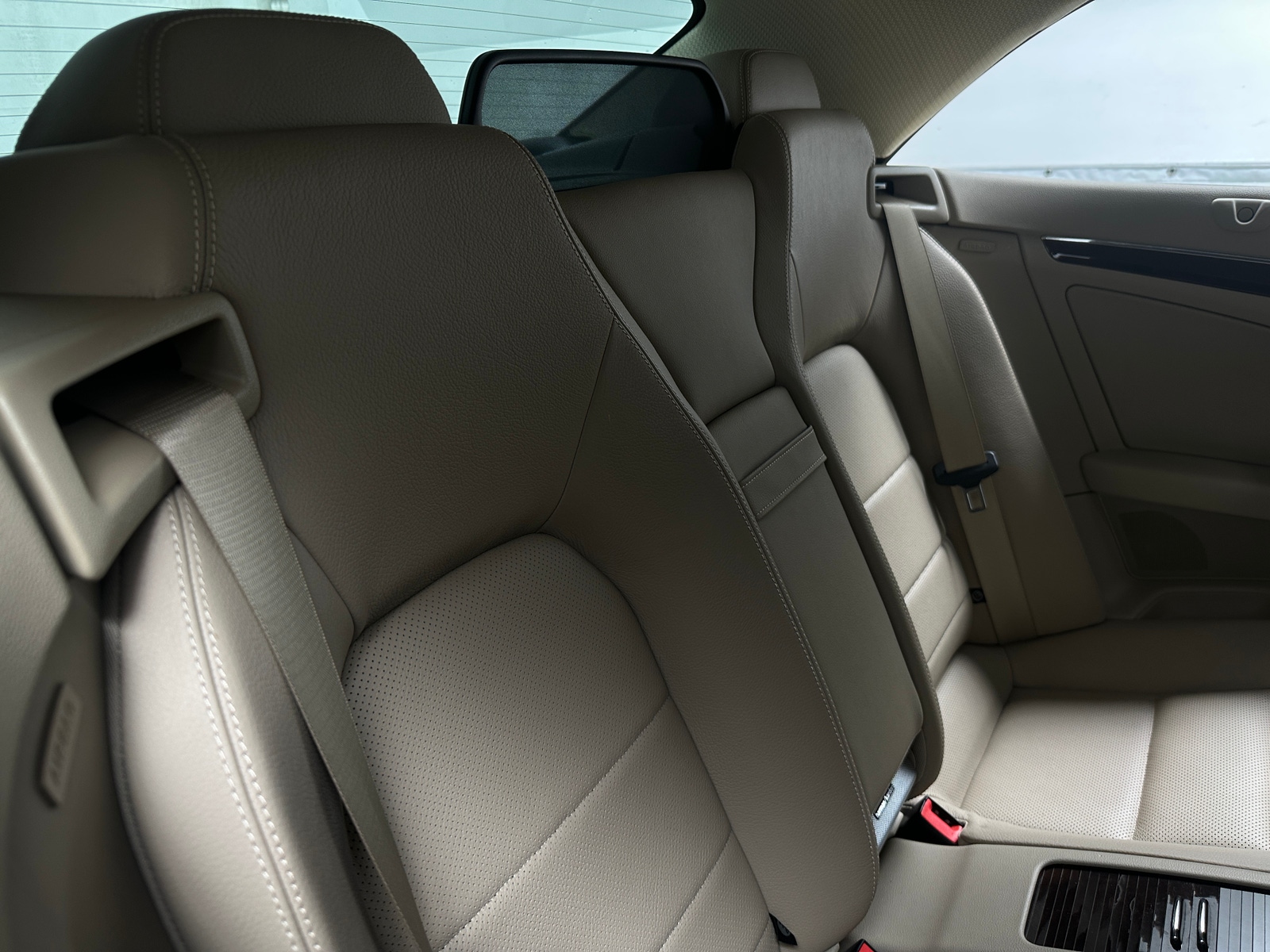 Thumbnail: 2011 Mercedes-Benz E-Class - 5