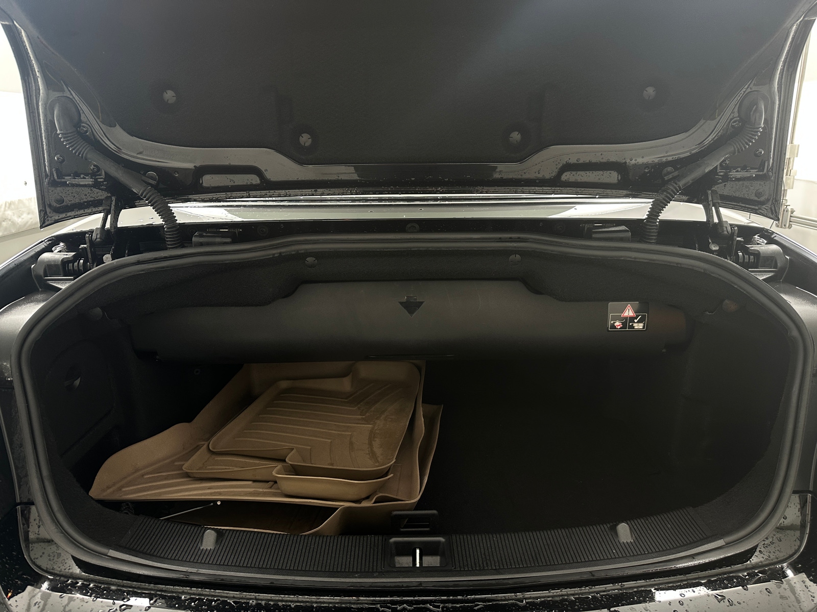 Thumbnail: 2011 Mercedes-Benz E-Class - 6