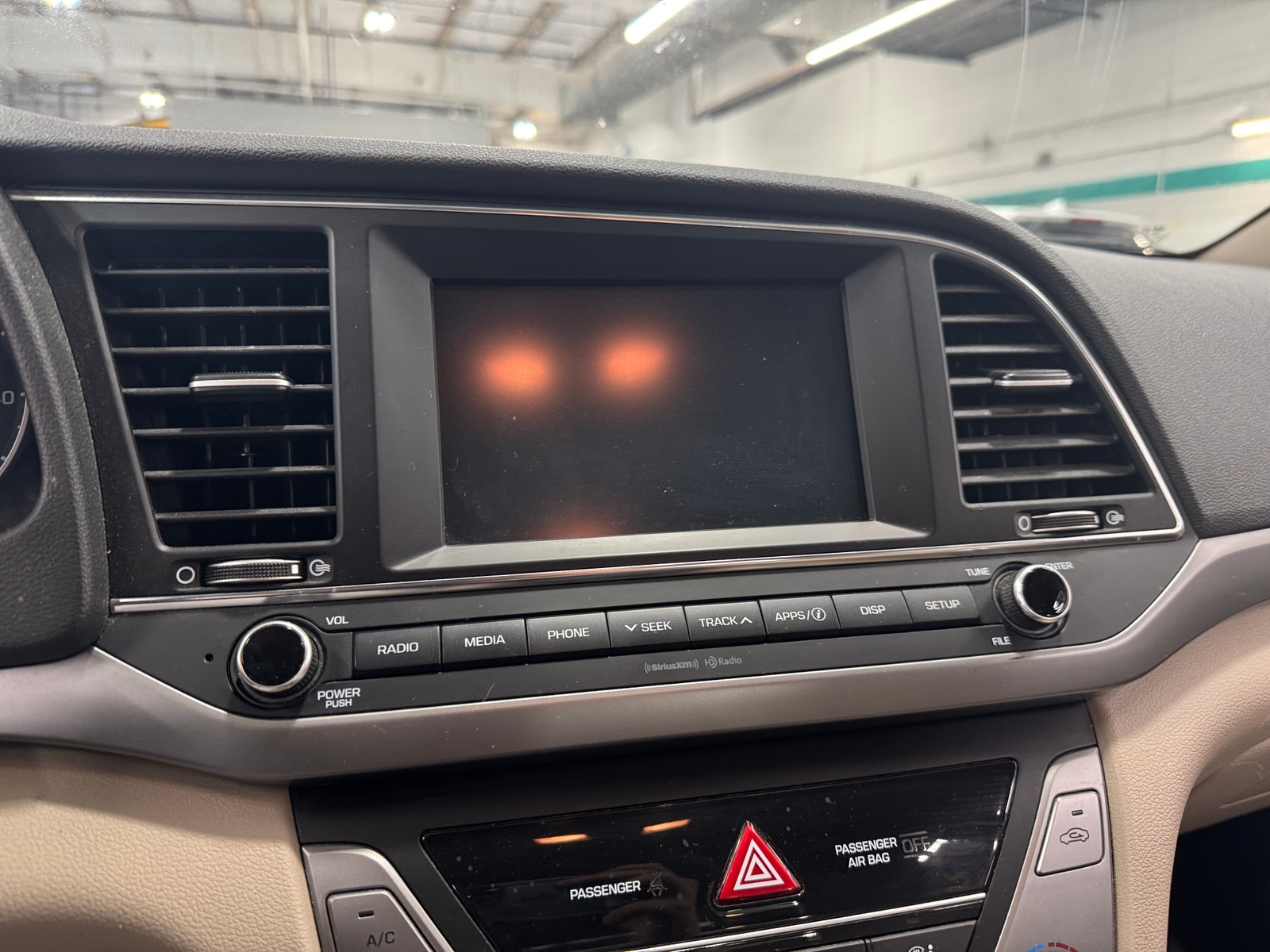 Thumbnail: 2017 Hyundai Elantra - 4