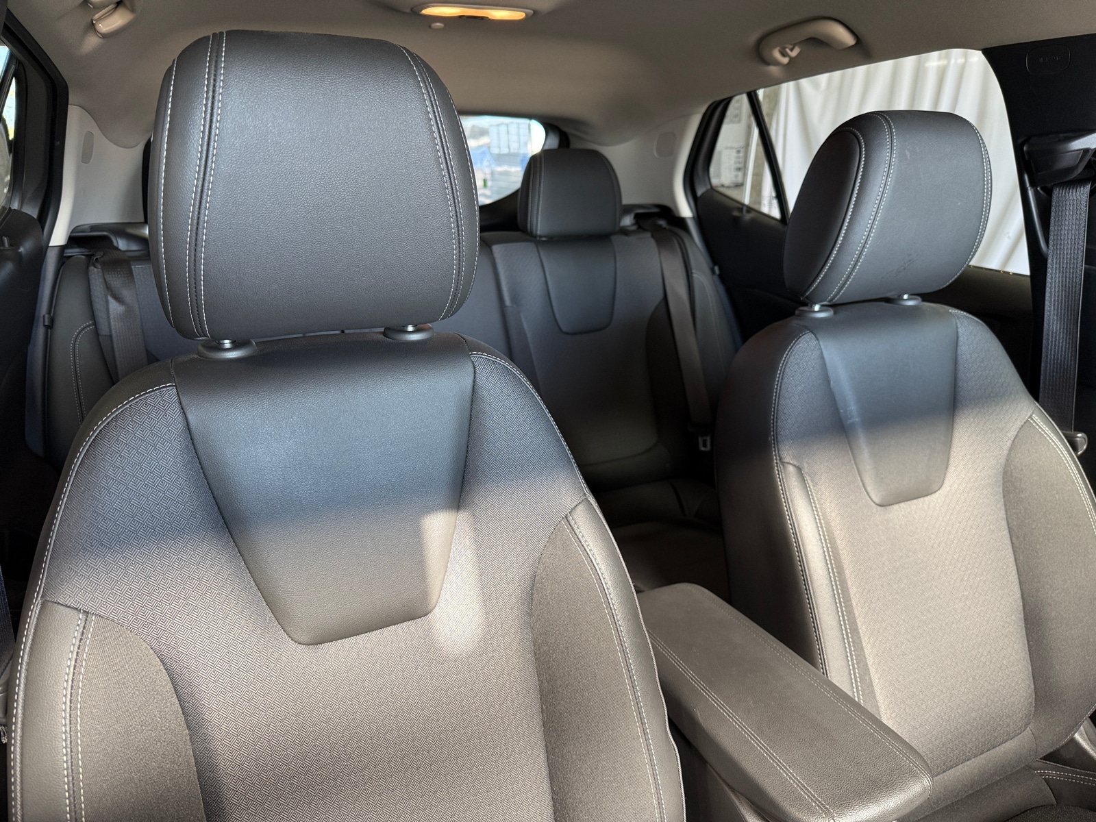 Thumbnail: 2025 Buick Encore GX - 2