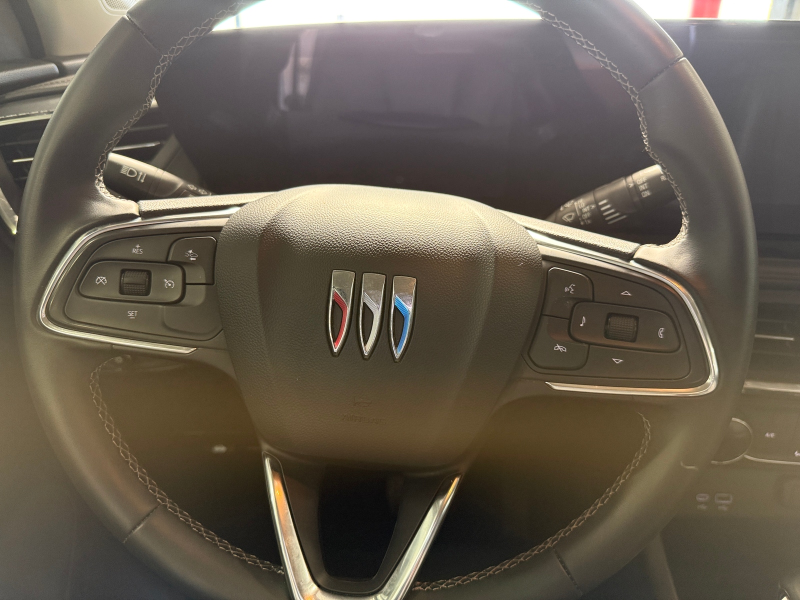 Thumbnail: 2025 Buick Encore GX - 5