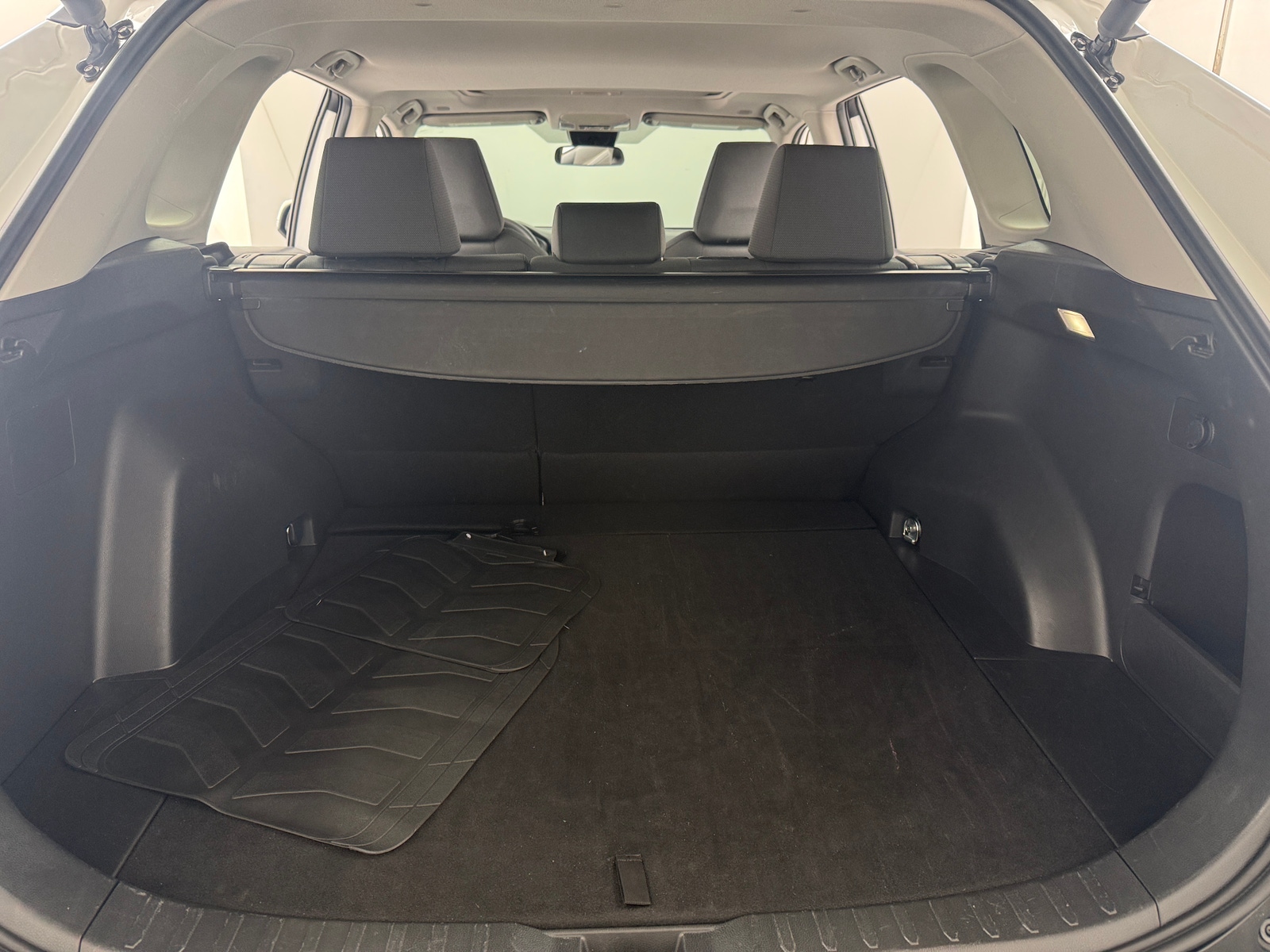 Thumbnail: 2025 Toyota RAV4 - 7