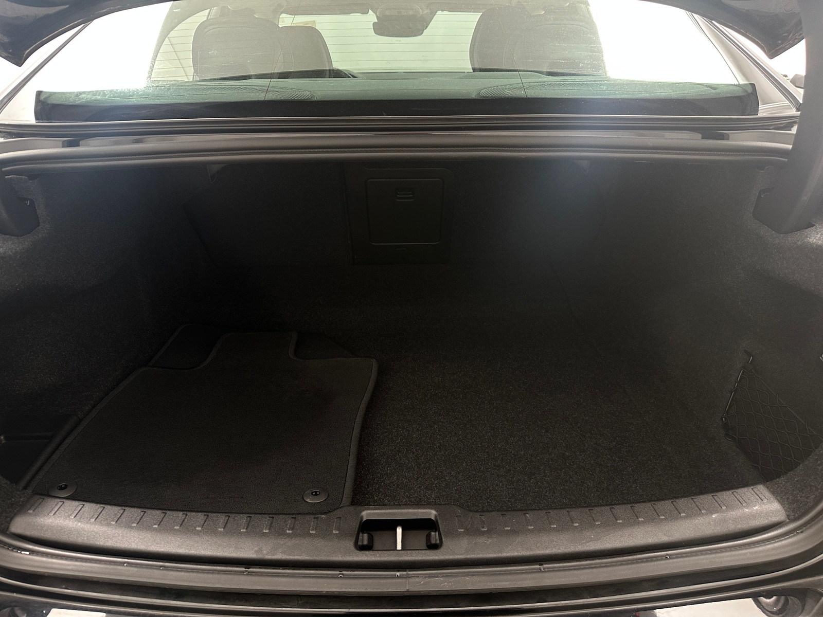 Thumbnail: 2019 Volvo S60 - 6