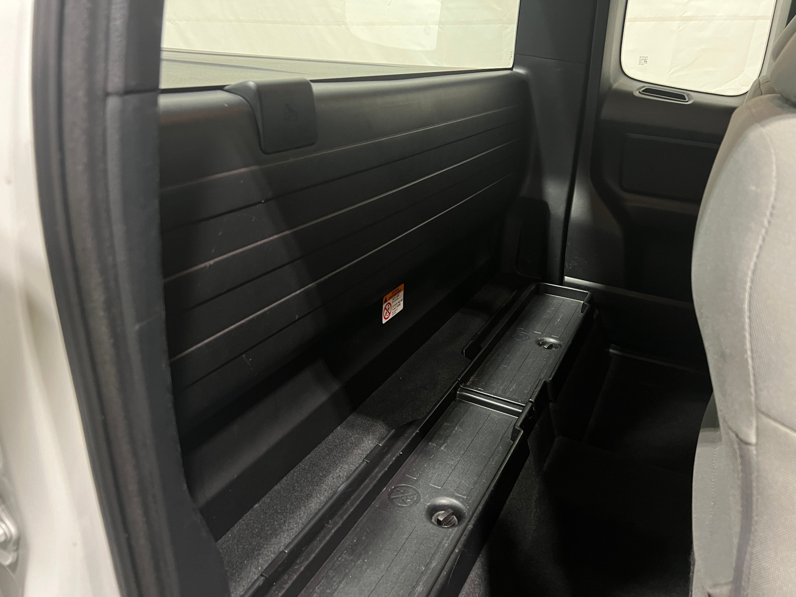 Thumbnail: 2018 Toyota Tacoma - 6