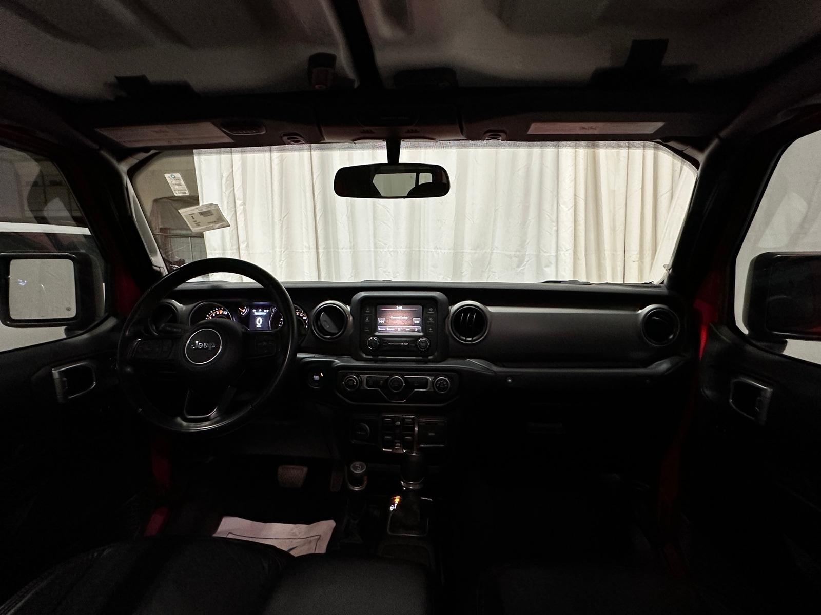 Thumbnail: 2021 Jeep Gladiator - 3