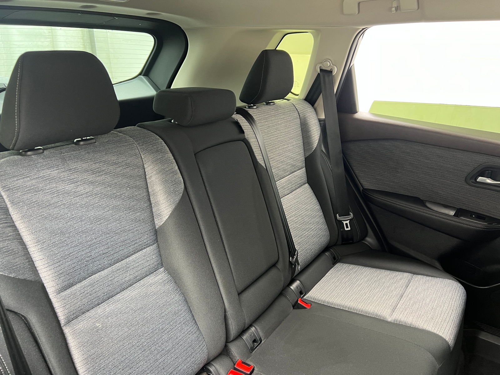 Thumbnail: 2023 Nissan Rogue - 6