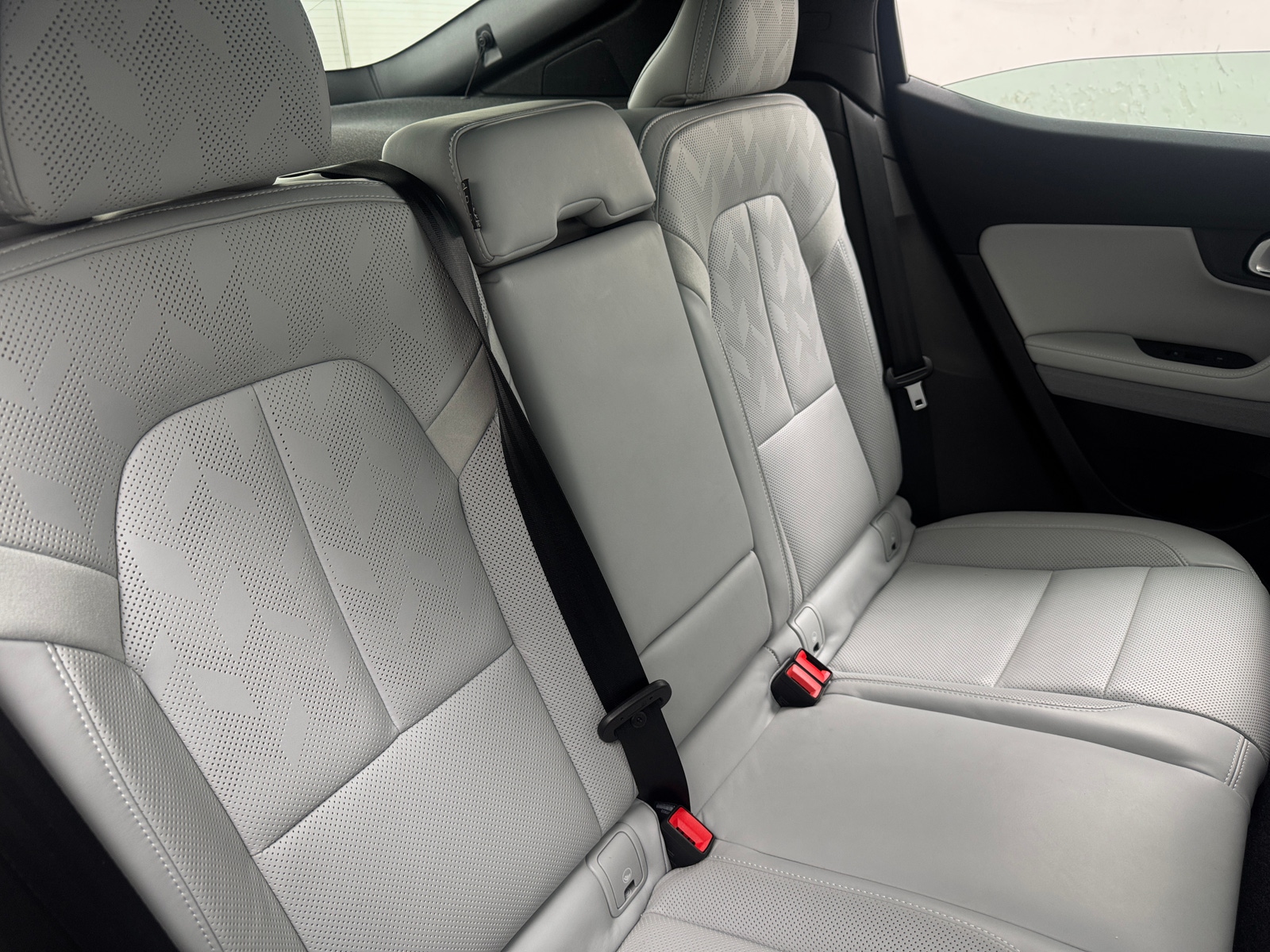 Thumbnail: 2023 Polestar 2 - 5