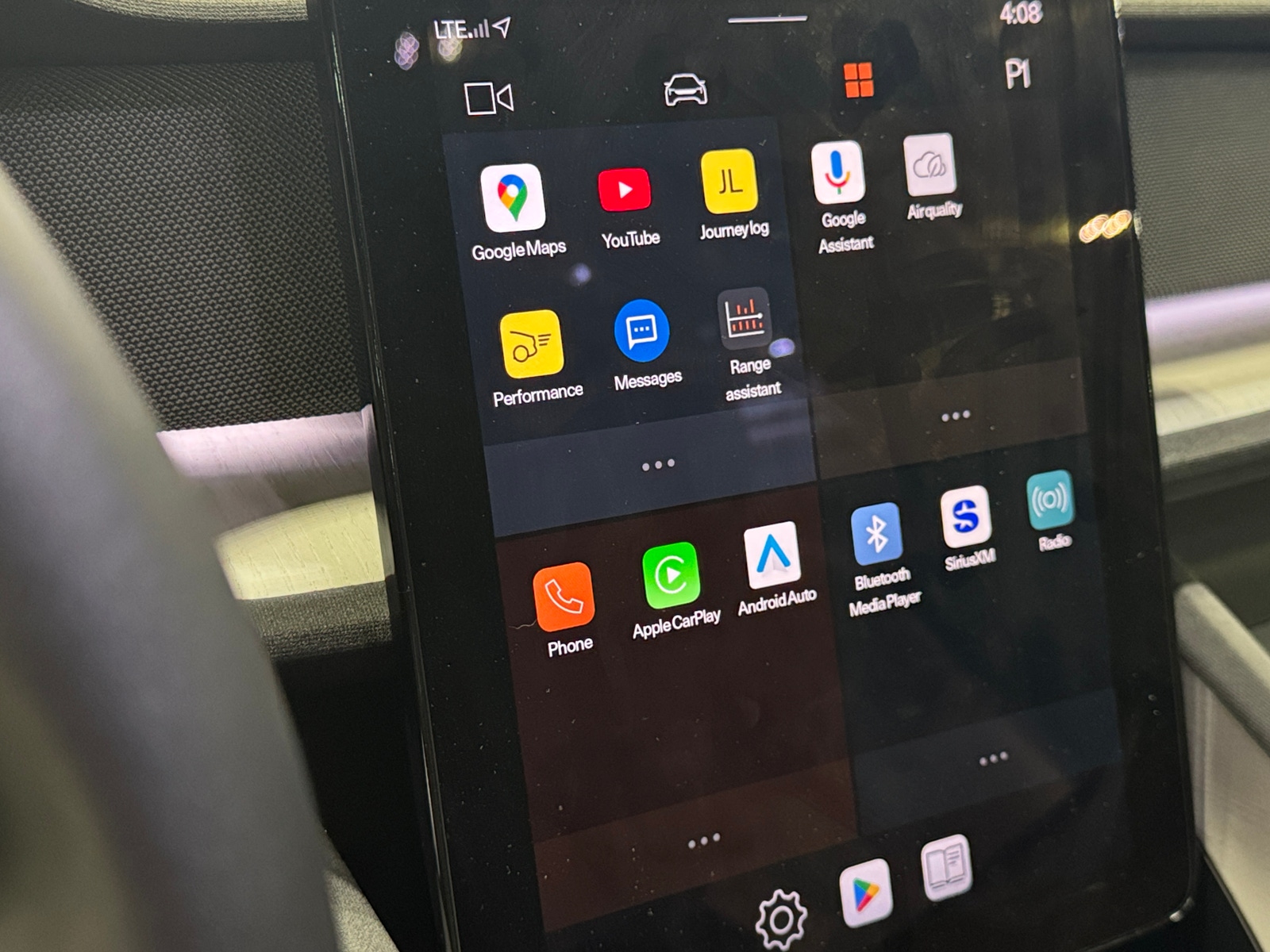 Thumbnail: 2023 Polestar 2 - 3