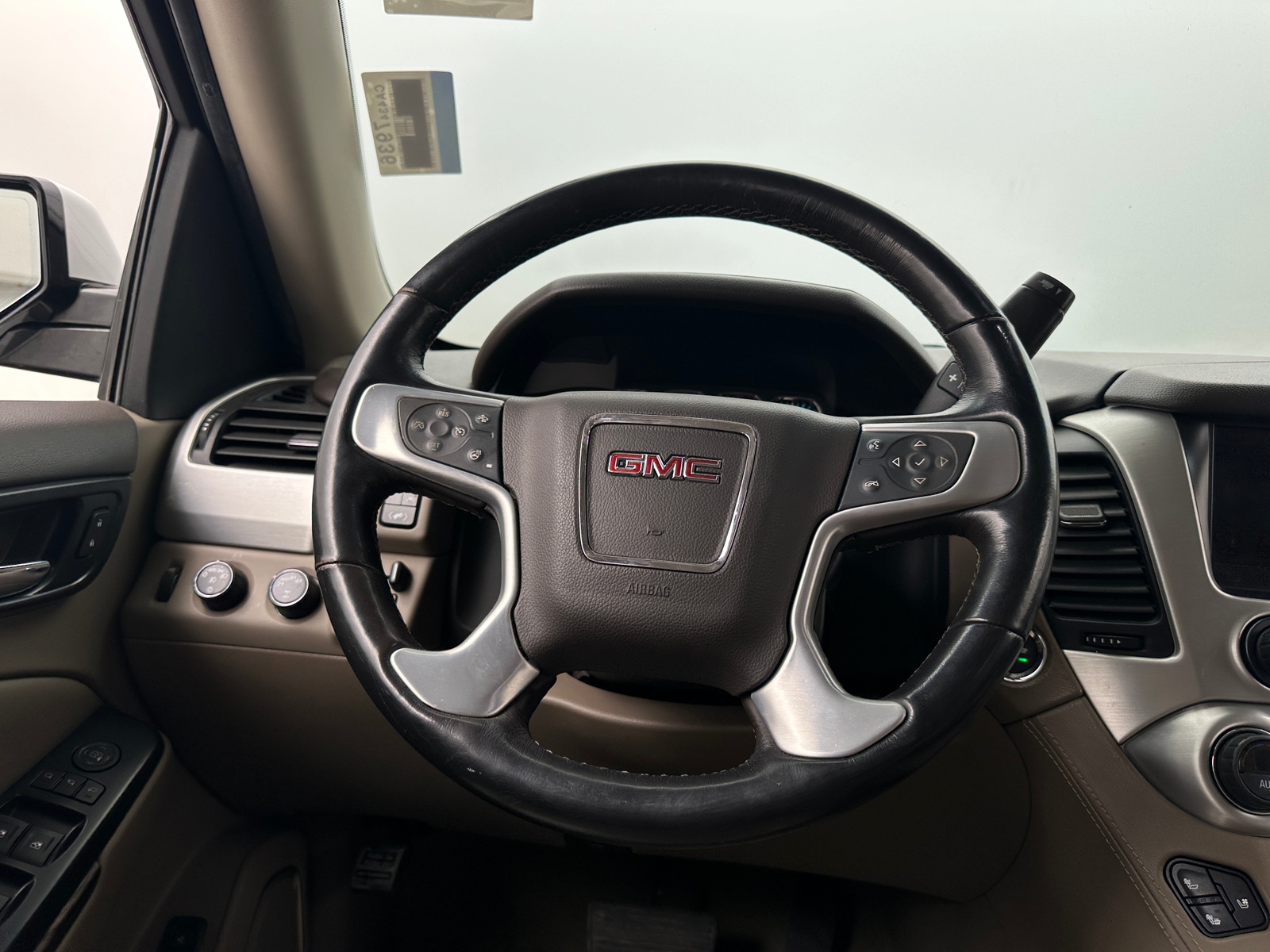 Thumbnail: 2018 GMC Yukon - 4