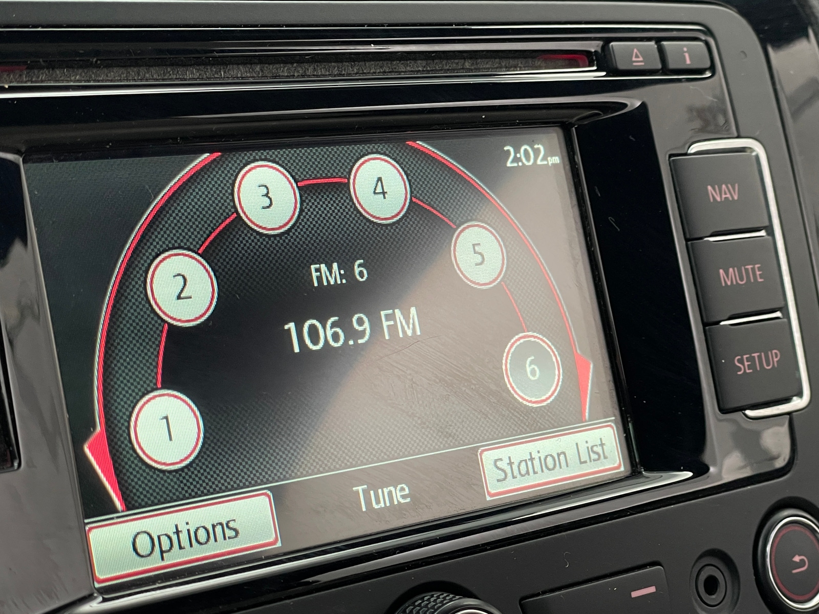 Thumbnail: 2015 Volkswagen Eos - 4