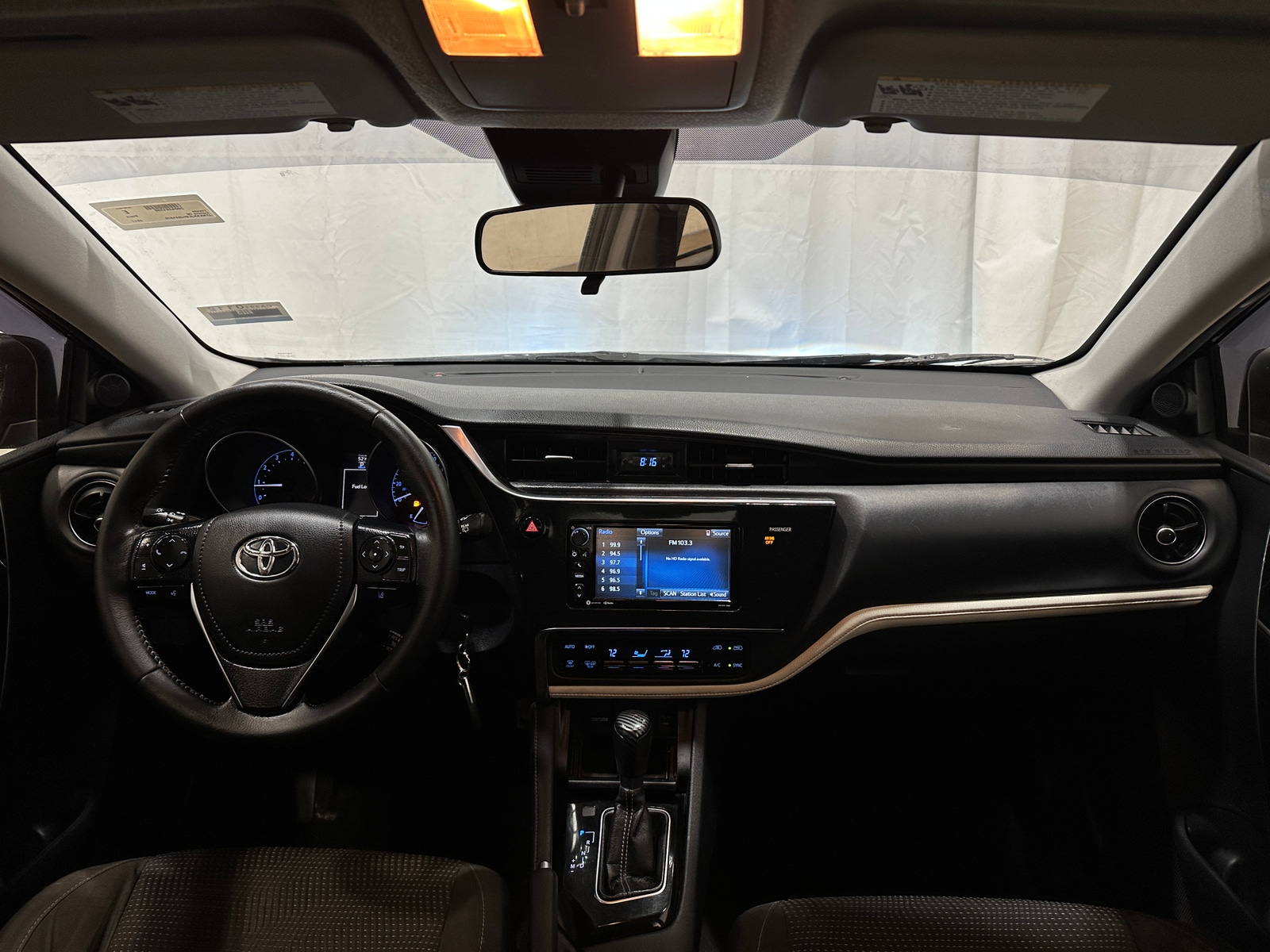 Thumbnail: 2017 Toyota Corolla iM - 3