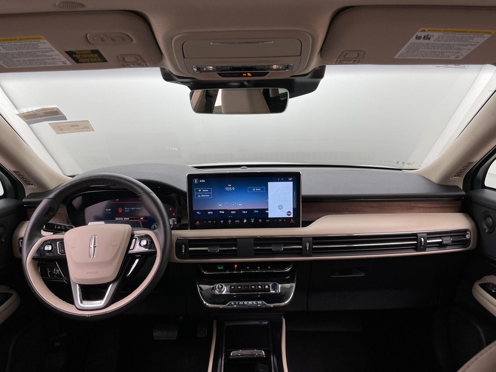 Thumbnail: 2025 Lincoln Corsair - 2