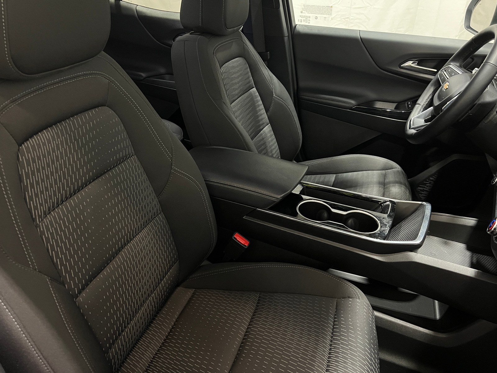 Thumbnail: 2025 Chevrolet Equinox - 2