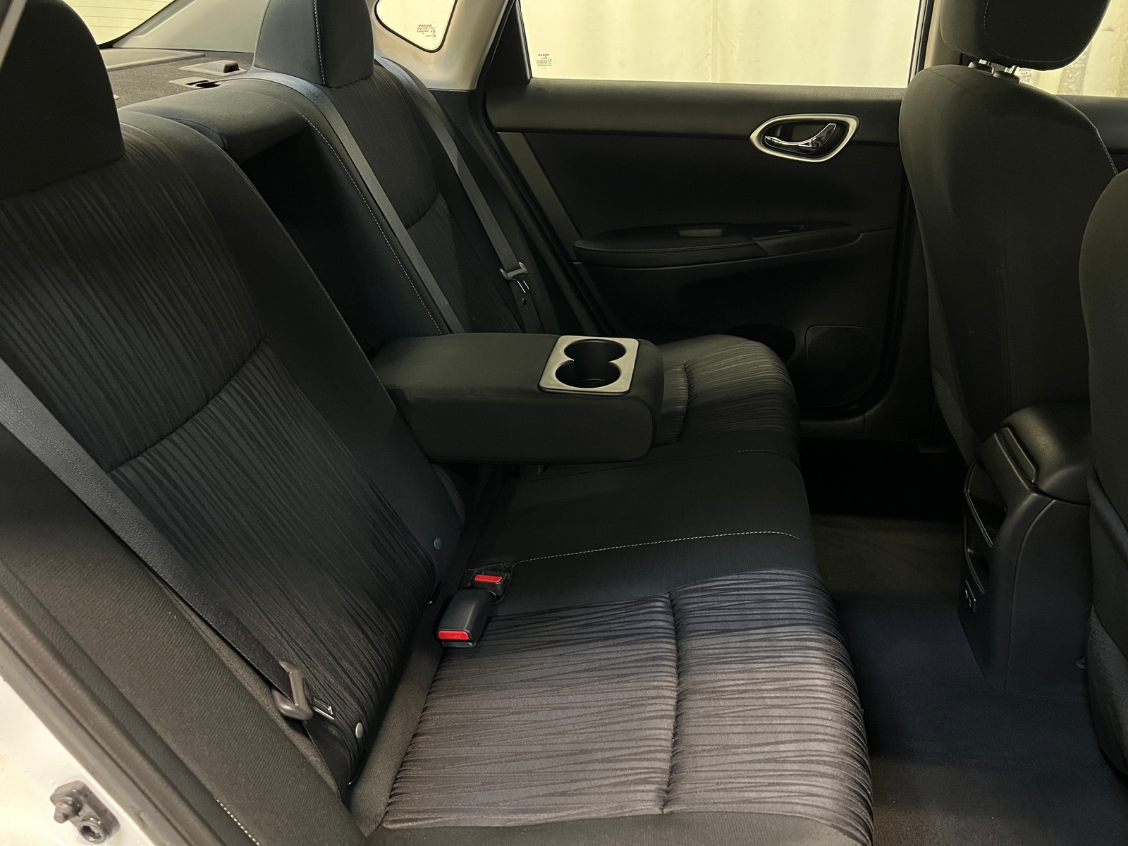 Thumbnail: 2019 Nissan Sentra - 6