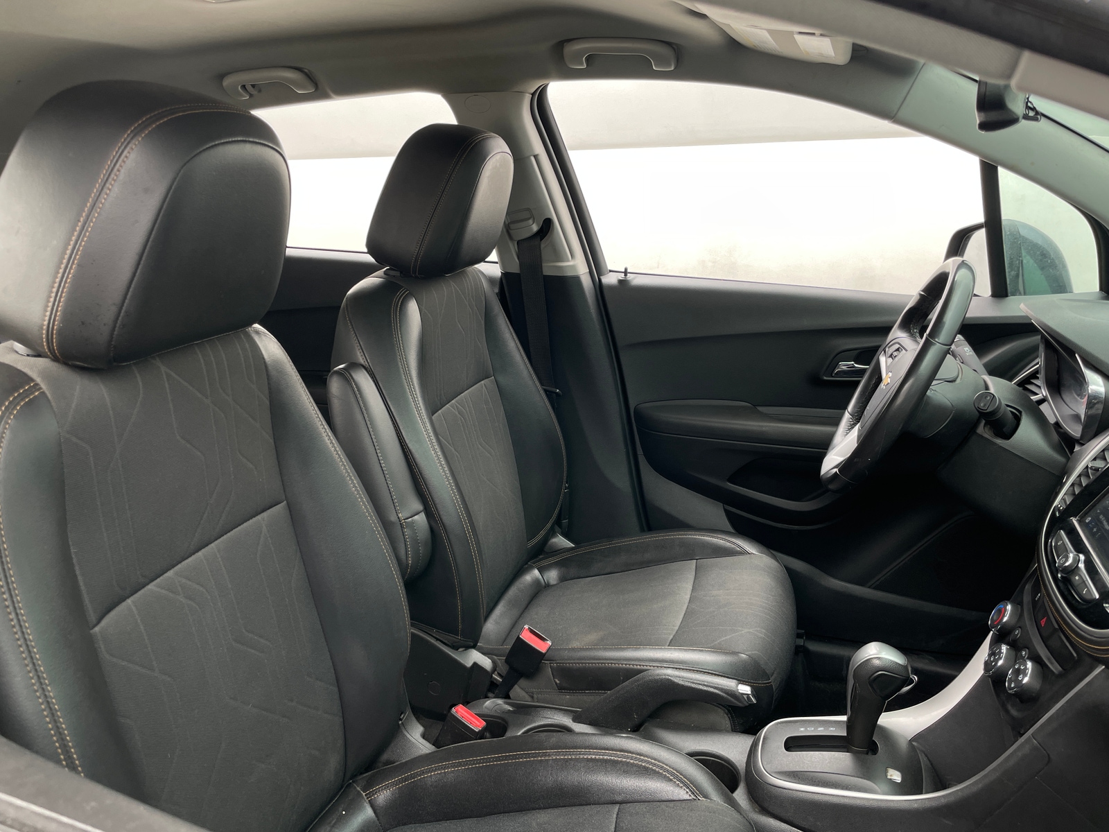 Thumbnail: 2018 Chevrolet Trax - 2