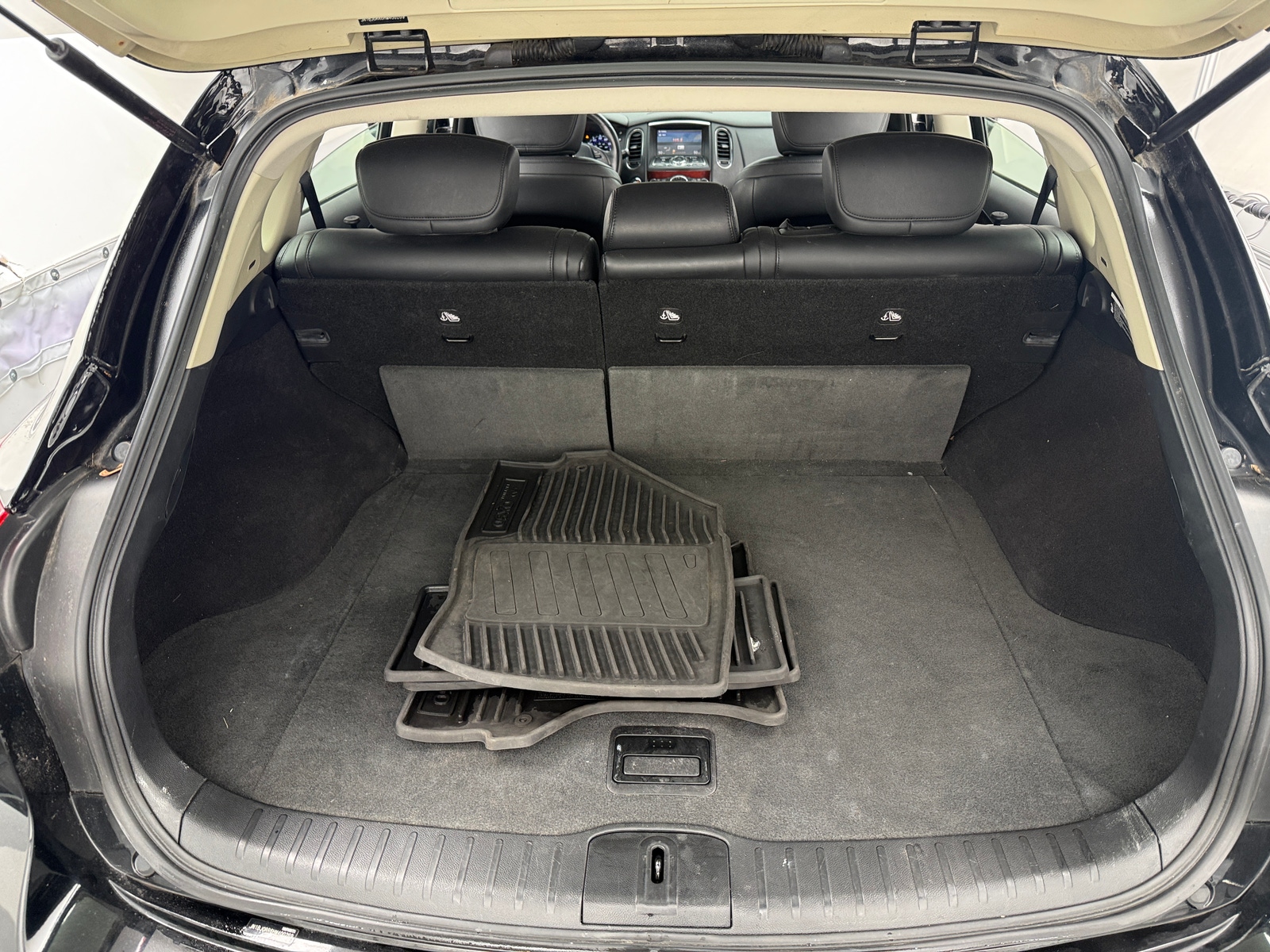 Thumbnail: 2017 INFINITI QX50 - 6