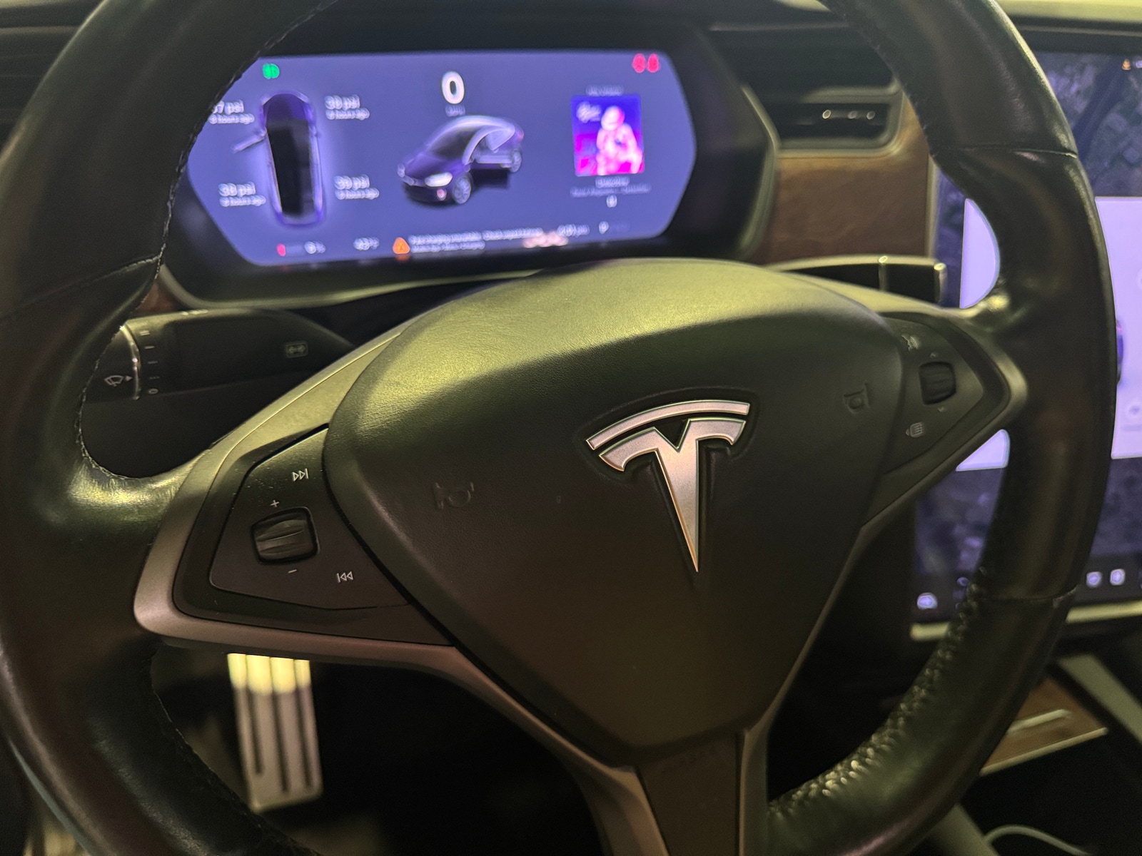 Thumbnail: 2021 Tesla Model X - 4