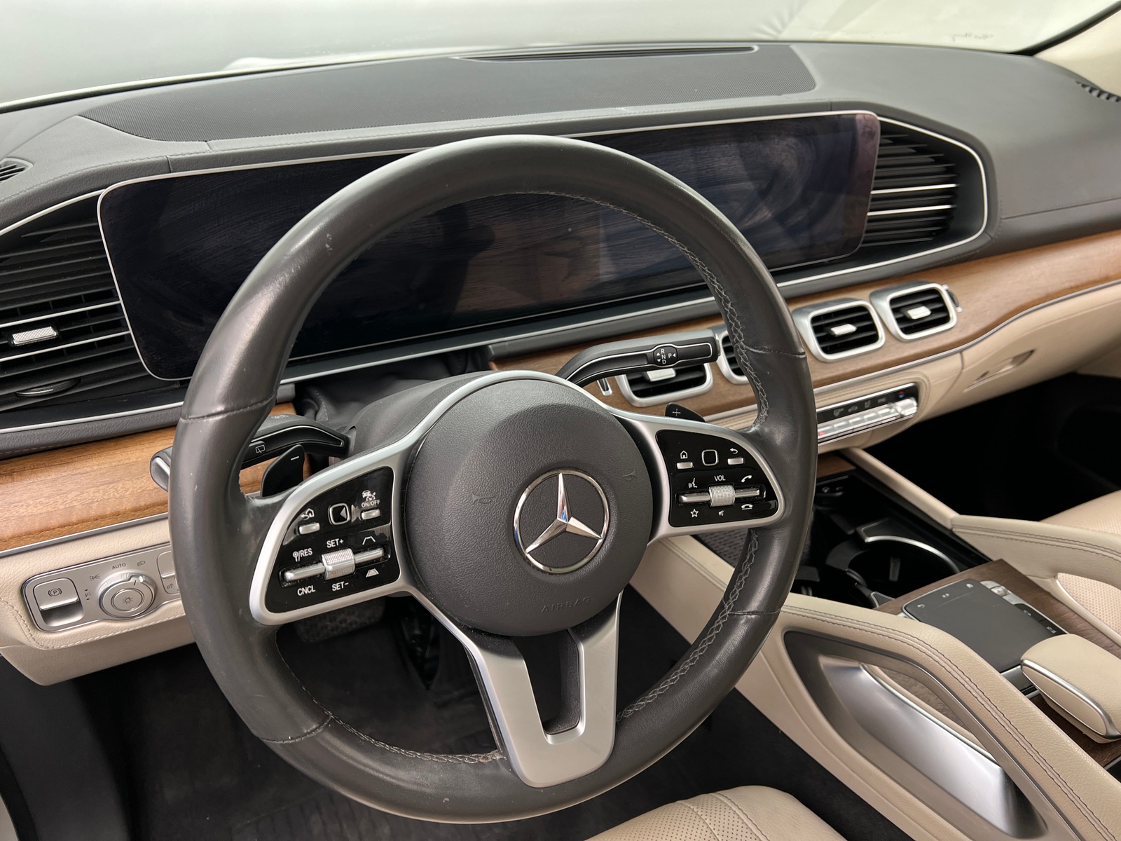 Thumbnail: 2020 Mercedes-Benz GLE - 4