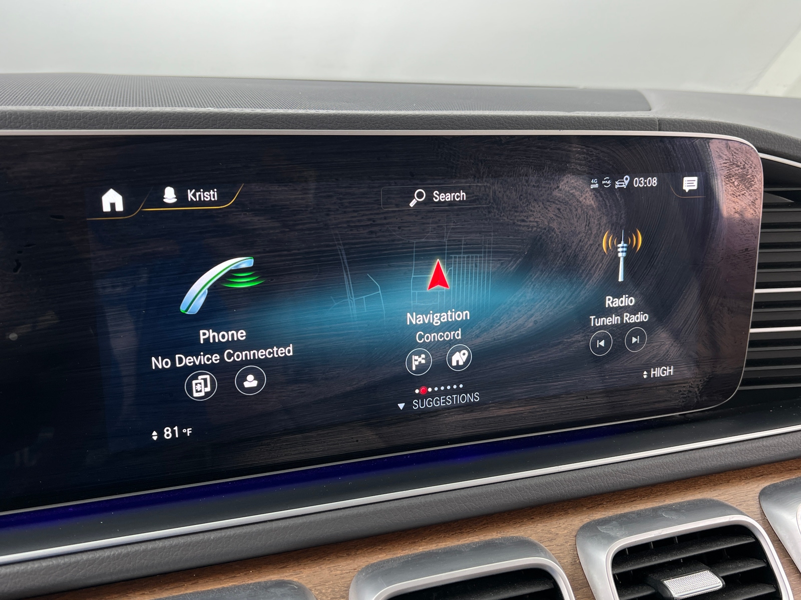 Thumbnail: 2020 Mercedes-Benz GLE - 3