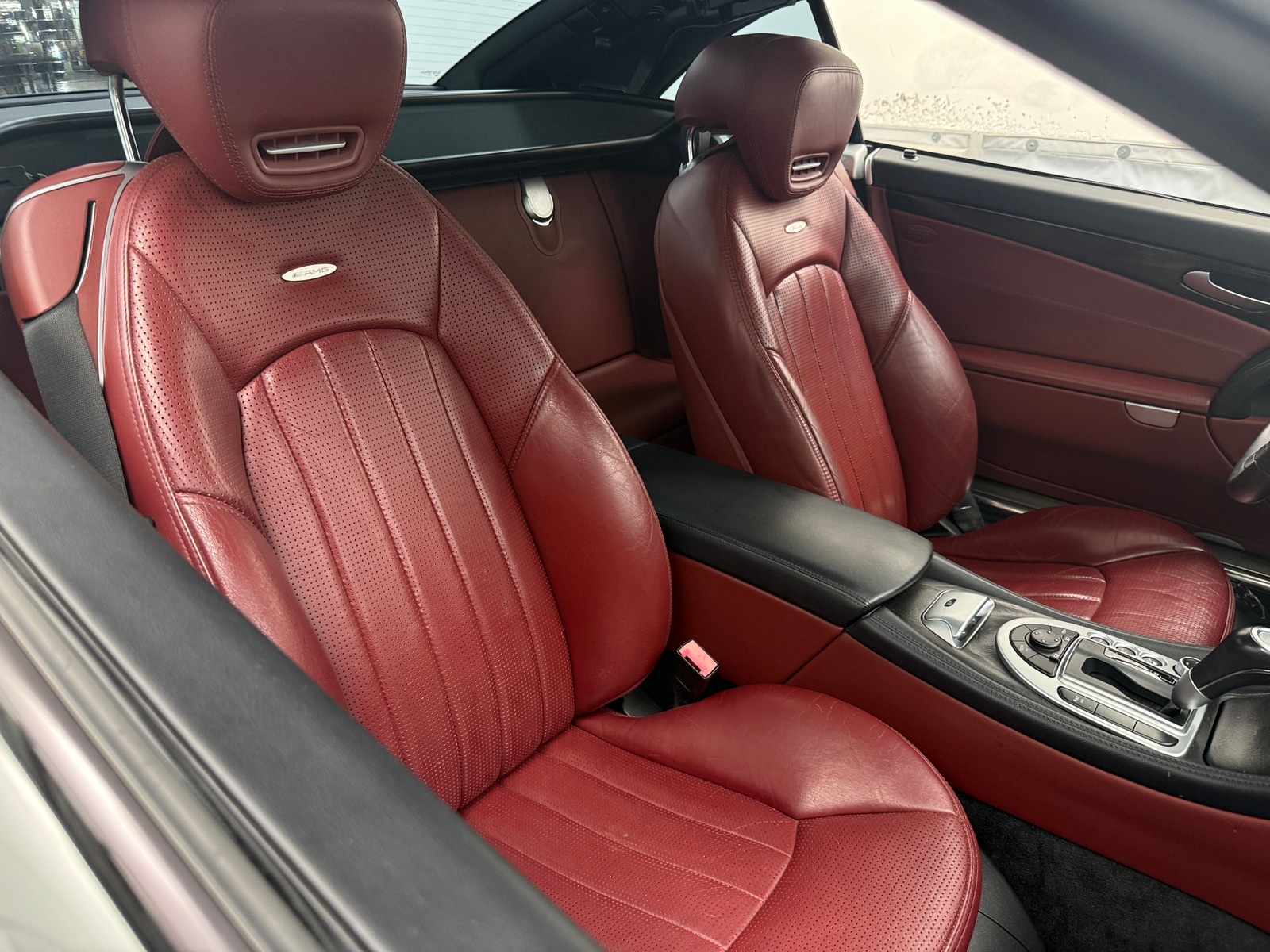 Thumbnail: 2012 Mercedes-Benz SL-Class - 2