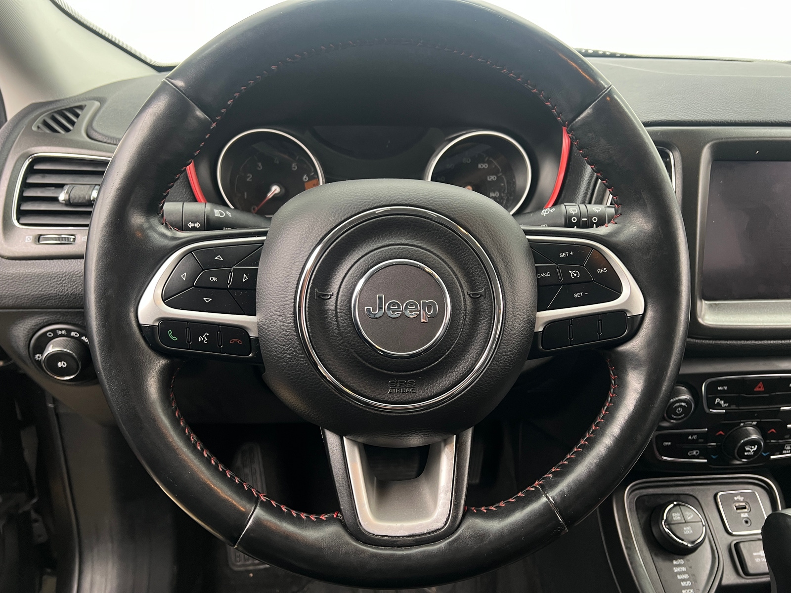 Thumbnail: 2018 Jeep Compass - 4