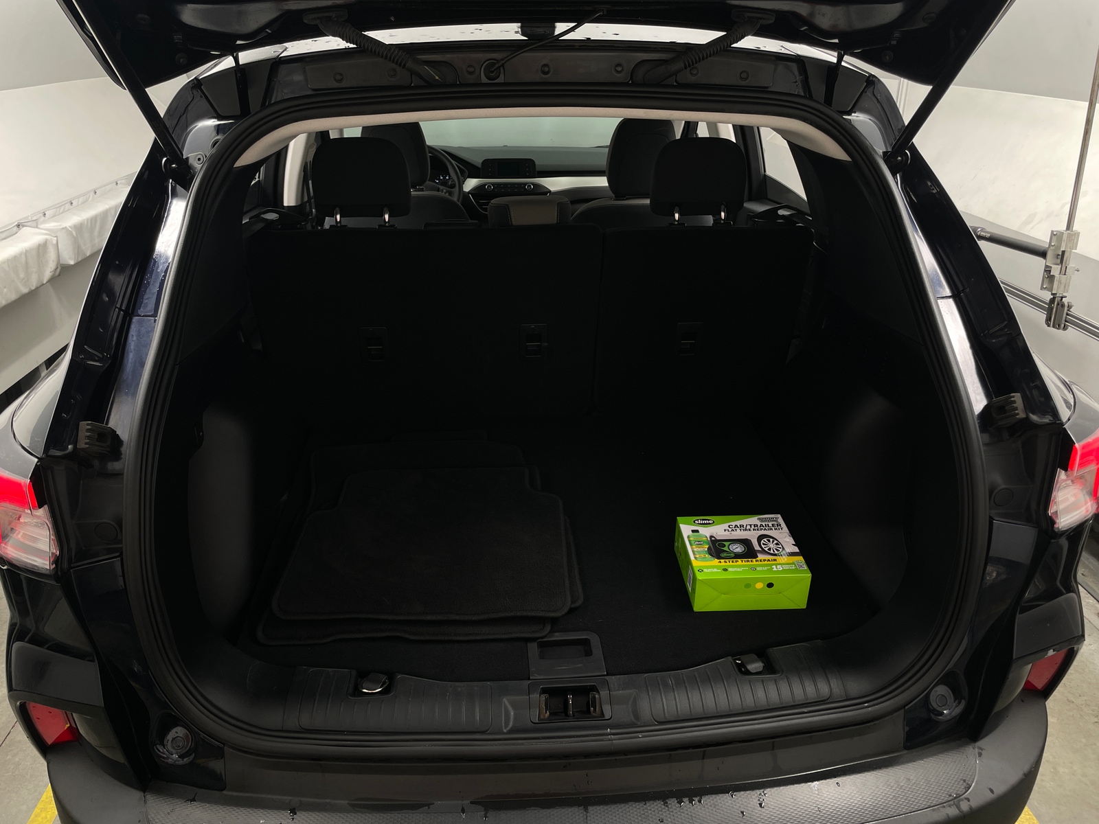 Thumbnail: 2021 Ford Escape - 7