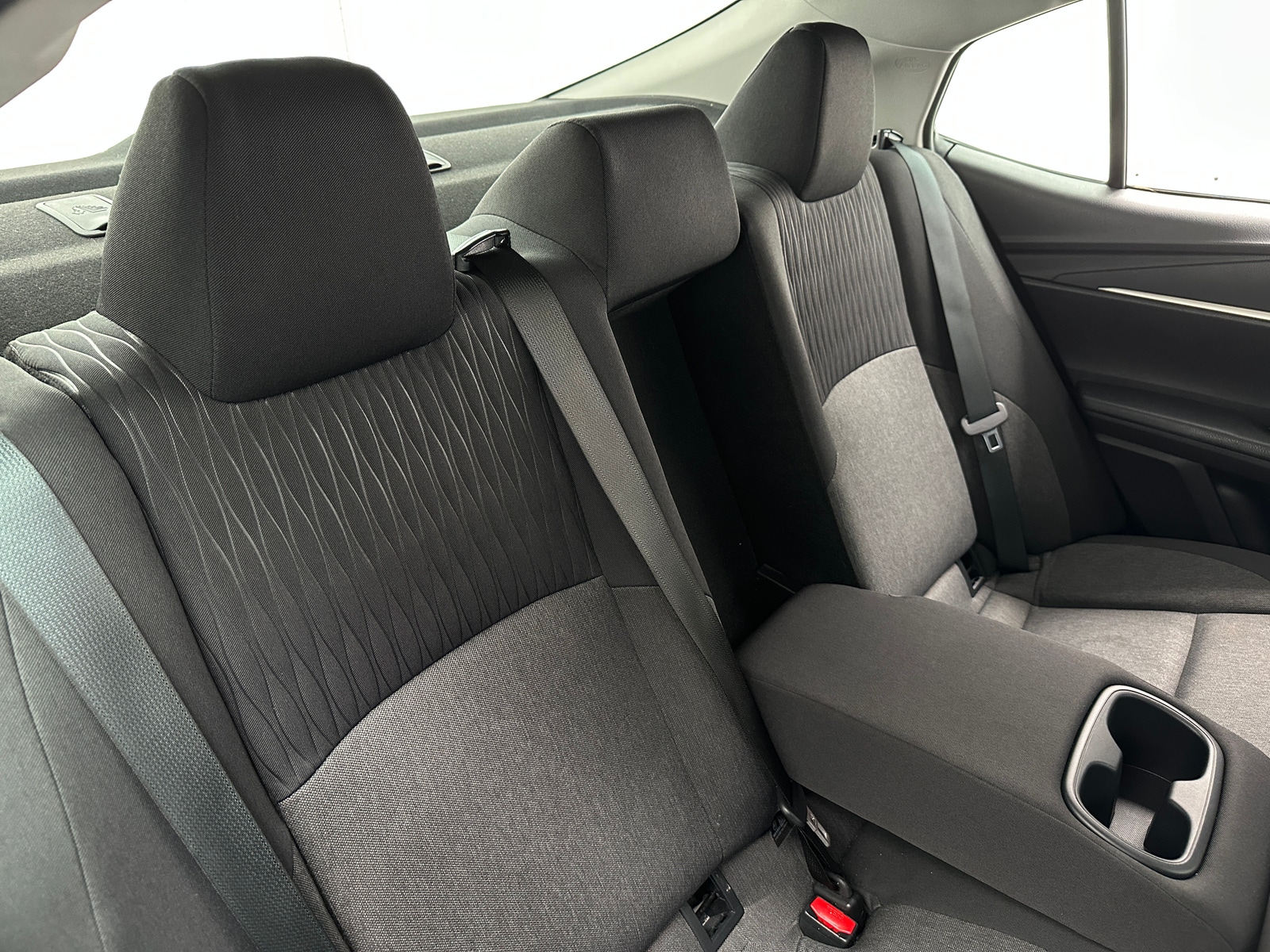 Thumbnail: 2025 Toyota Camry - 6