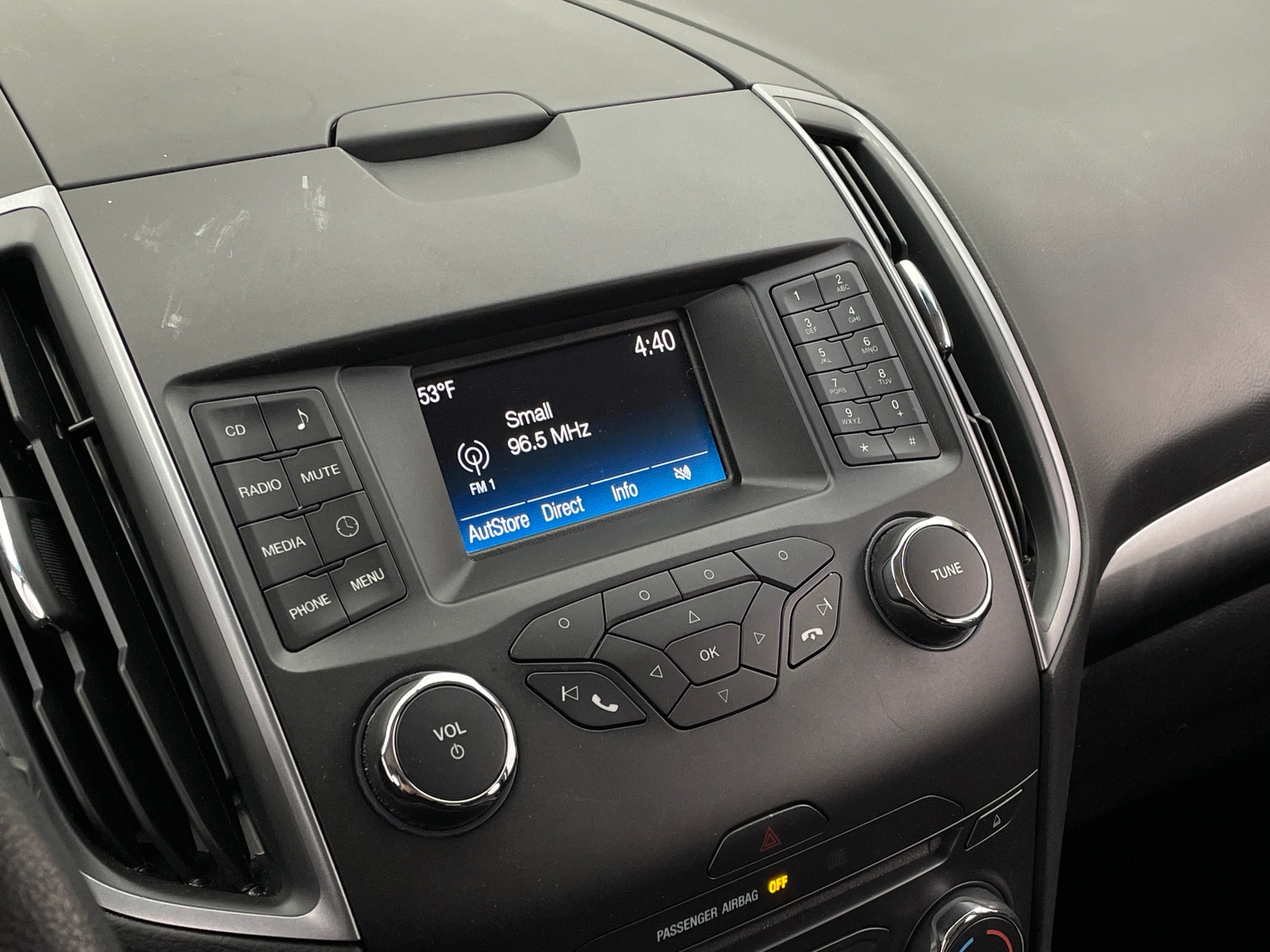 Thumbnail: 2018 Ford Edge - 4