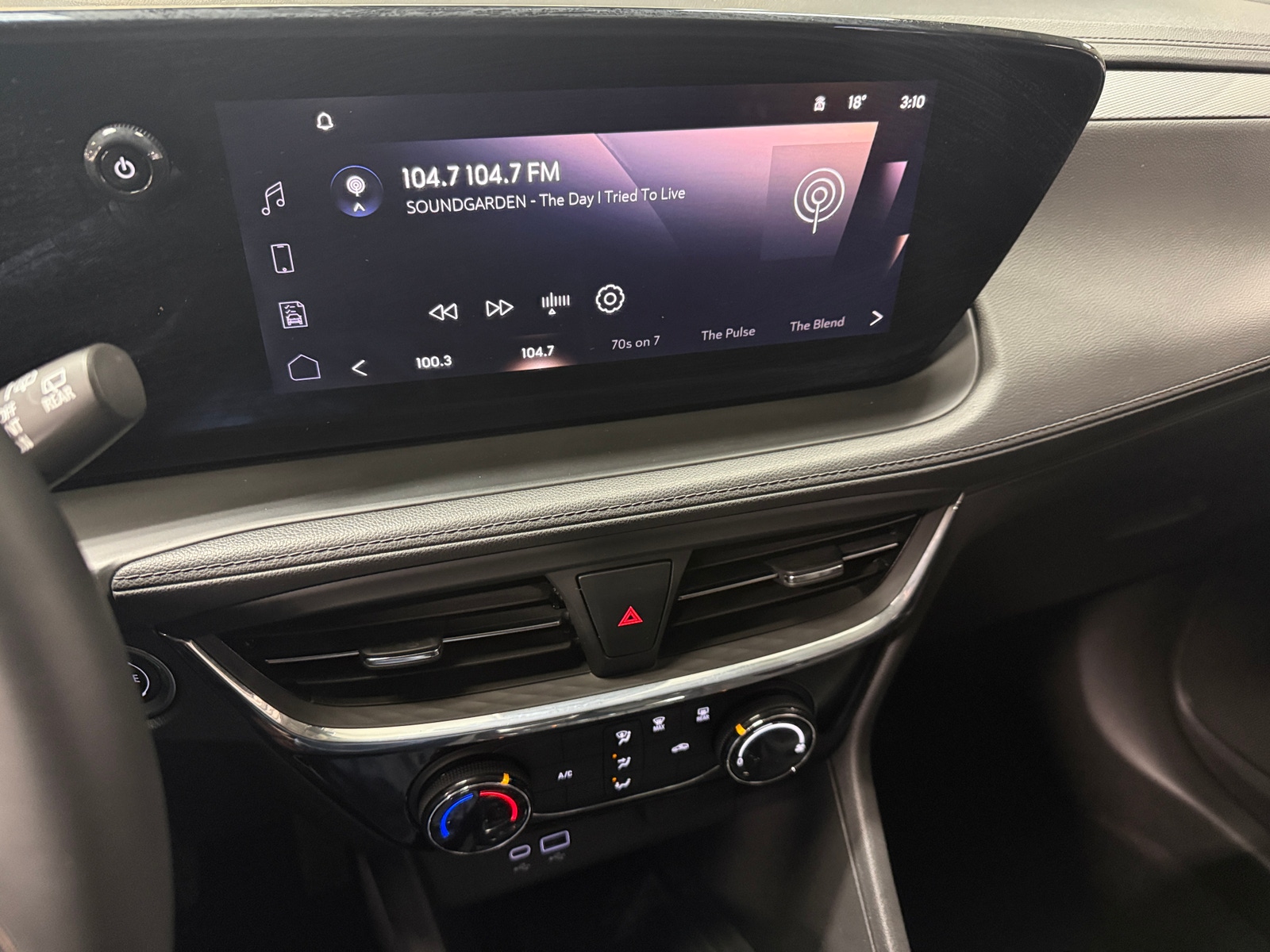 Thumbnail: 2025 Buick Encore GX - 3