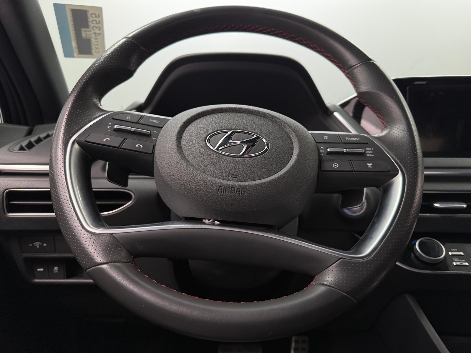 Thumbnail: 2021 Hyundai Sonata - 4