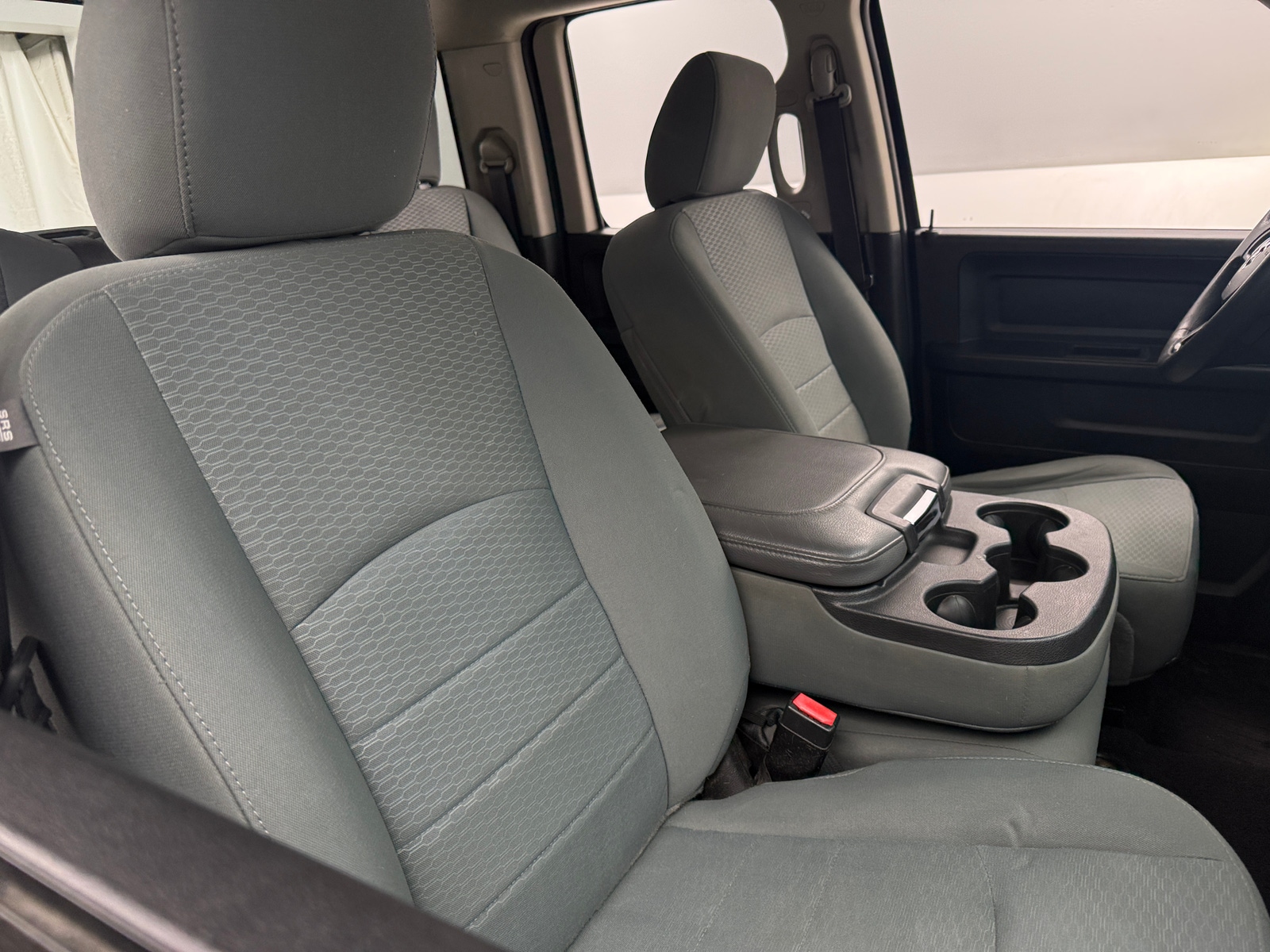 Thumbnail: 2019 RAM 1500 Classic - 2