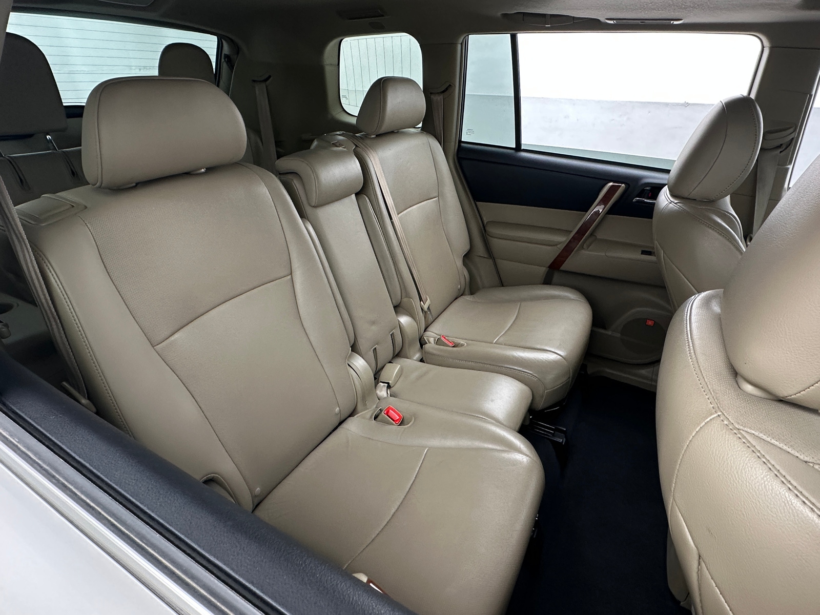 Thumbnail: 2013 Toyota Highlander - 5