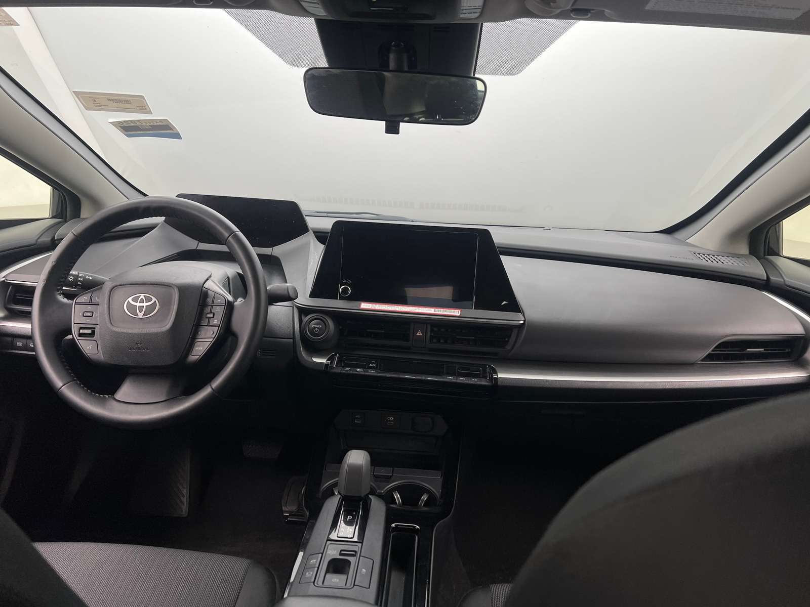 Thumbnail: 2025 Toyota Prius - 3