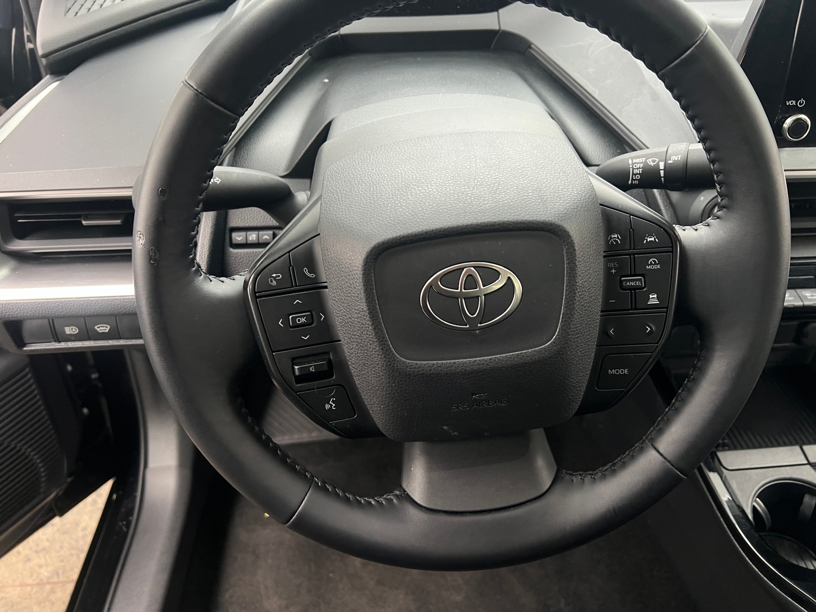 Thumbnail: 2025 Toyota Prius - 5