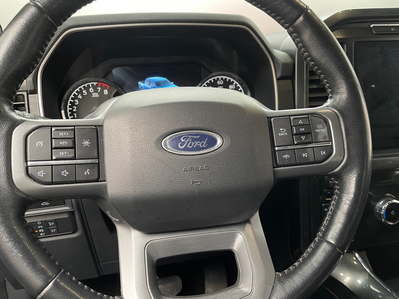 Thumbnail: 2022 Ford Econoline - 5