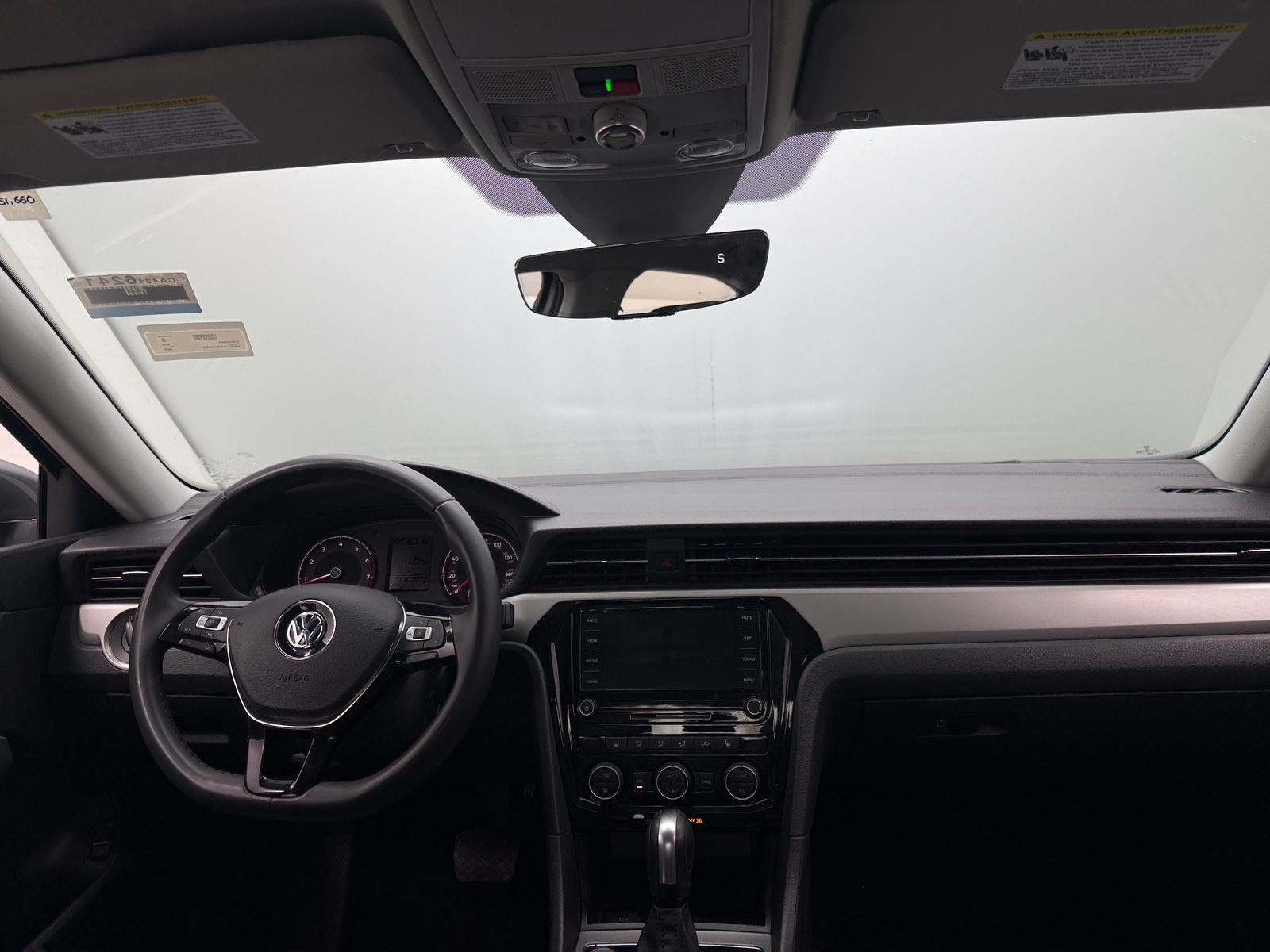 Thumbnail: 2022 Volkswagen Passat - 2