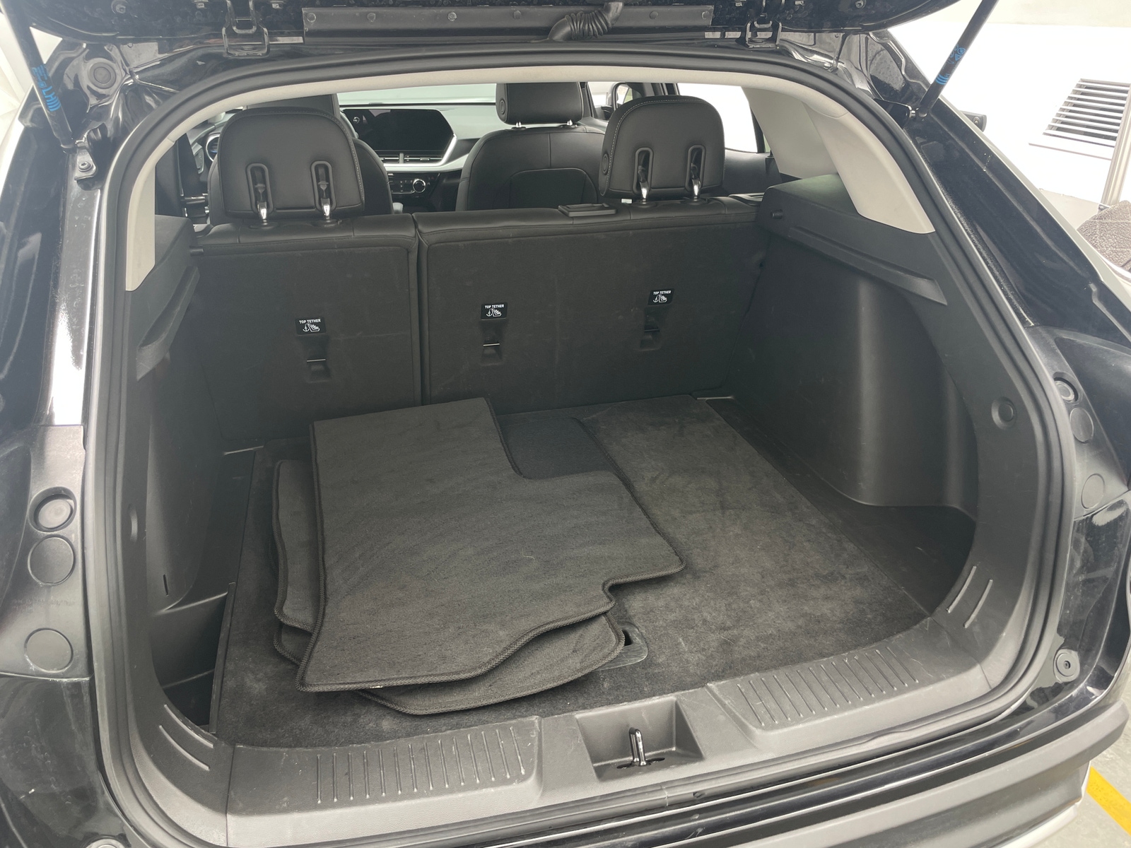 Thumbnail: 2025 Chevrolet Trax - 7