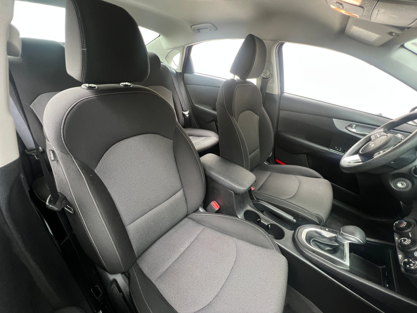 Thumbnail: 2024 Kia Forte - 2