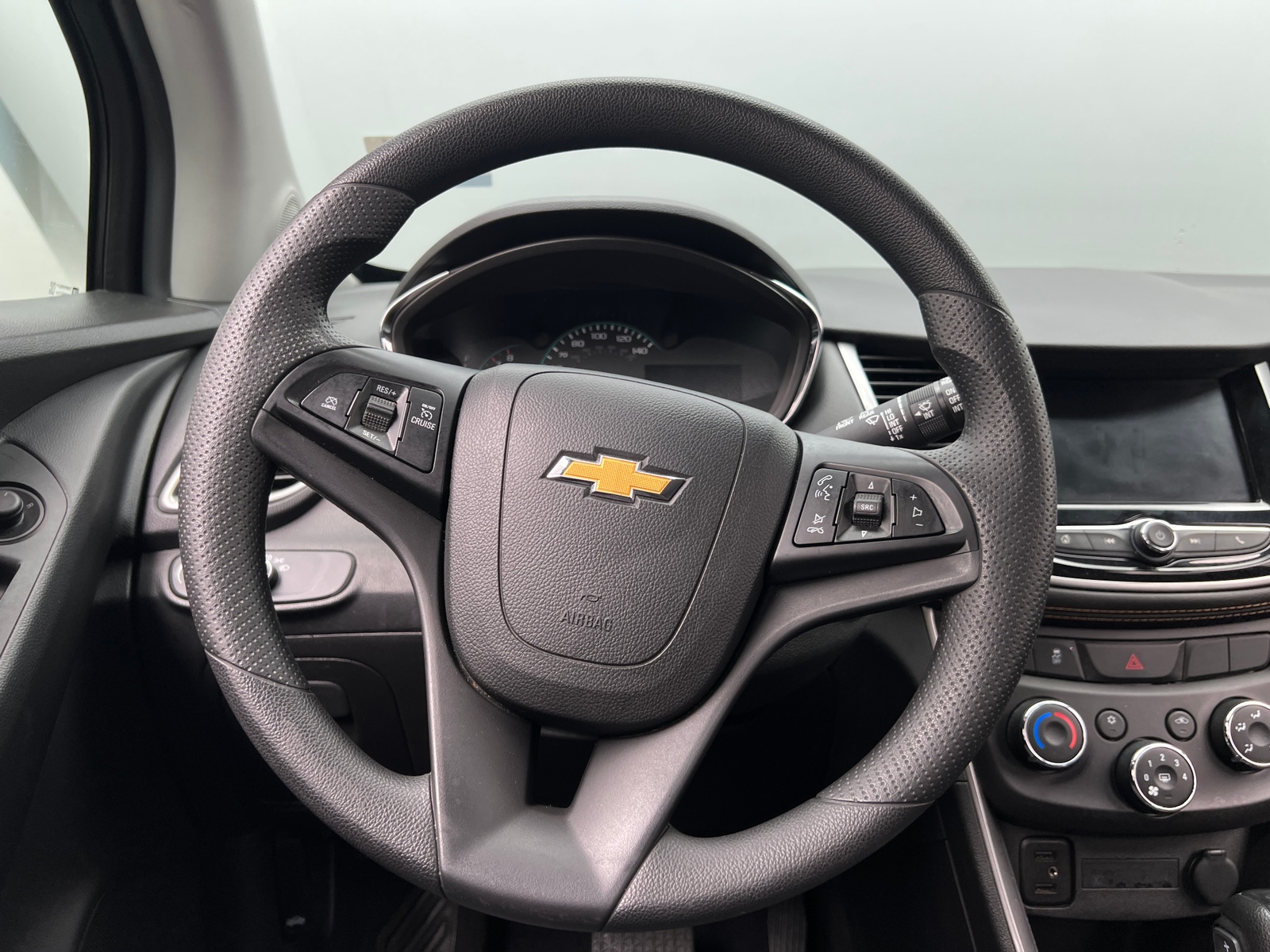 Thumbnail: 2020 Chevrolet Trax - 5