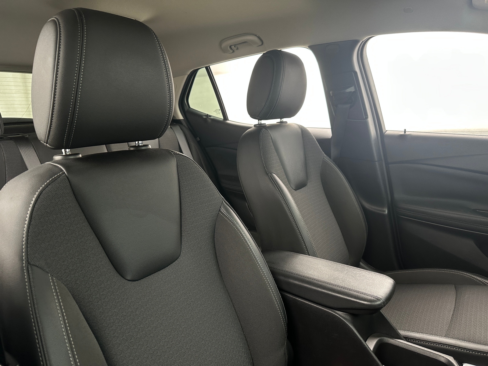 Thumbnail: 2021 Buick Encore GX - 2