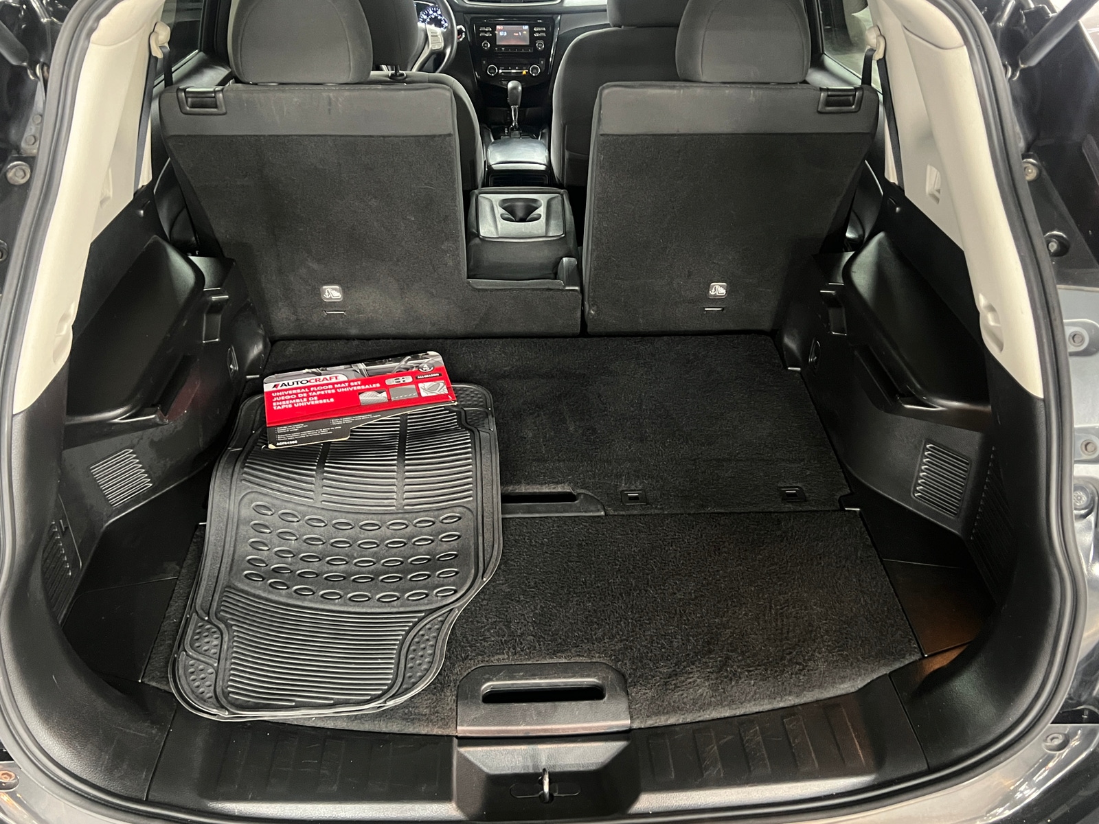 Thumbnail: 2016 Nissan Rogue - 7