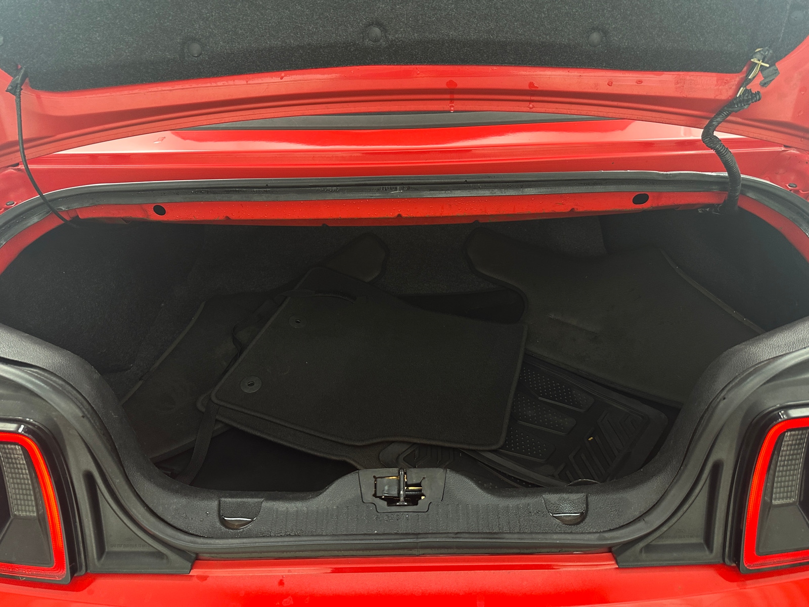 Thumbnail: 2014 Ford Mustang - 6