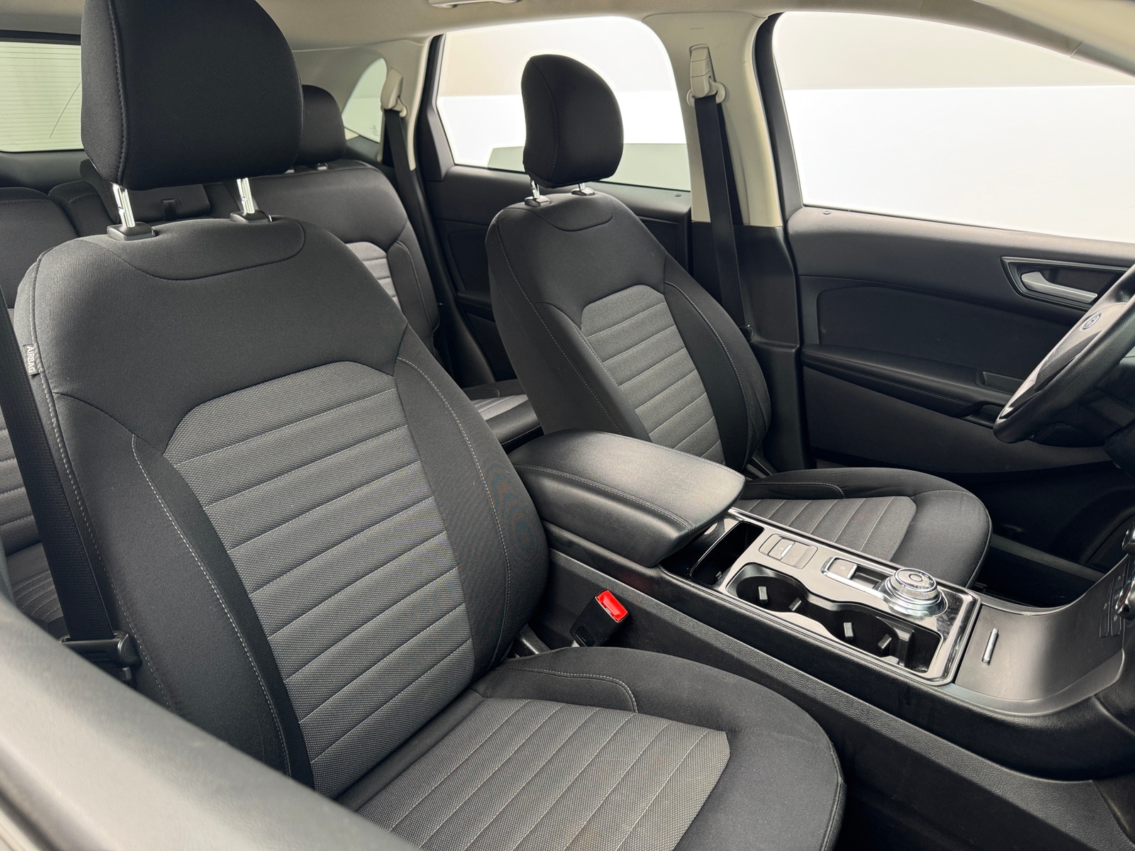 Thumbnail: 2019 Ford Edge - 2