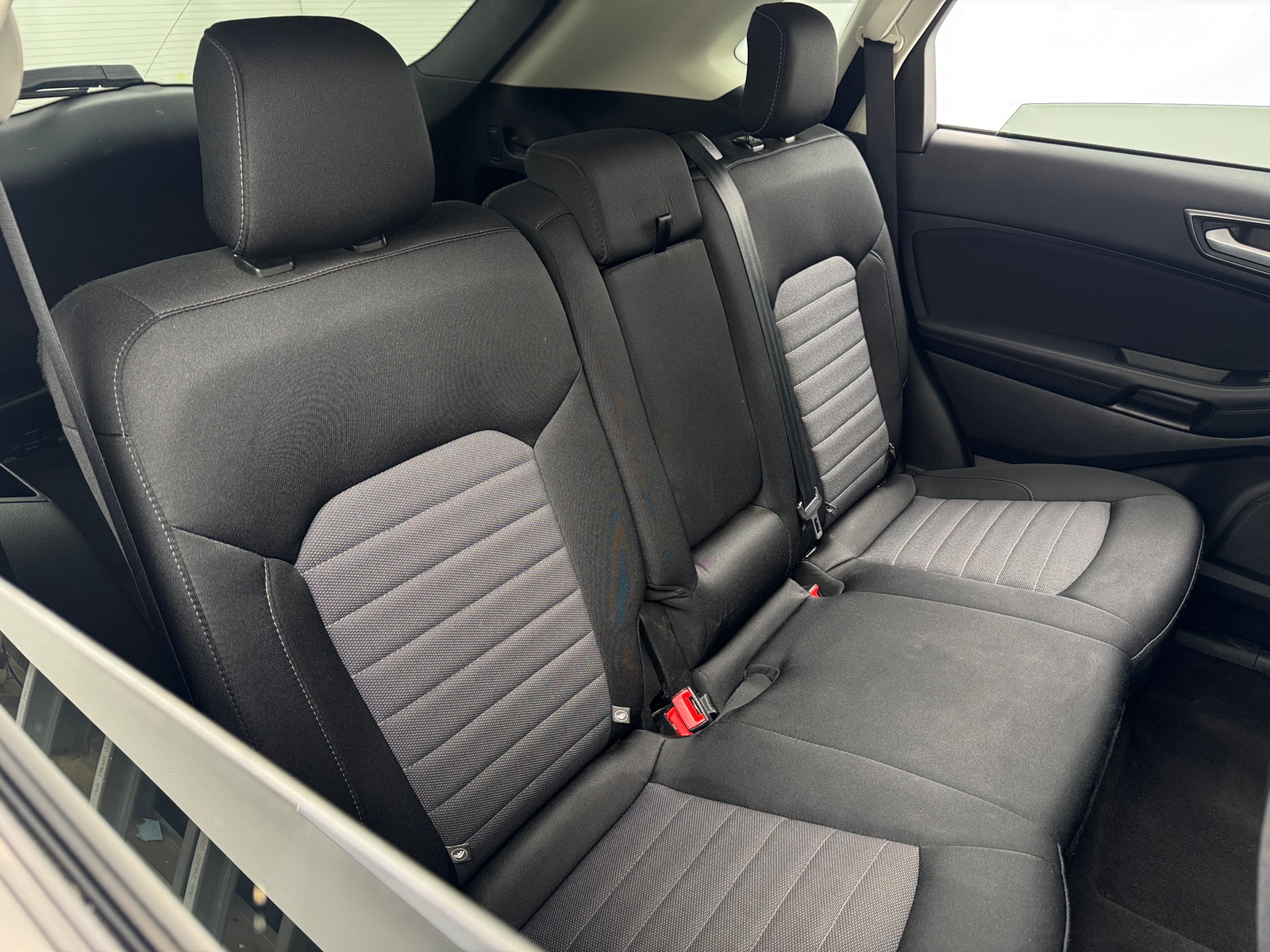 Thumbnail: 2019 Ford Edge - 6