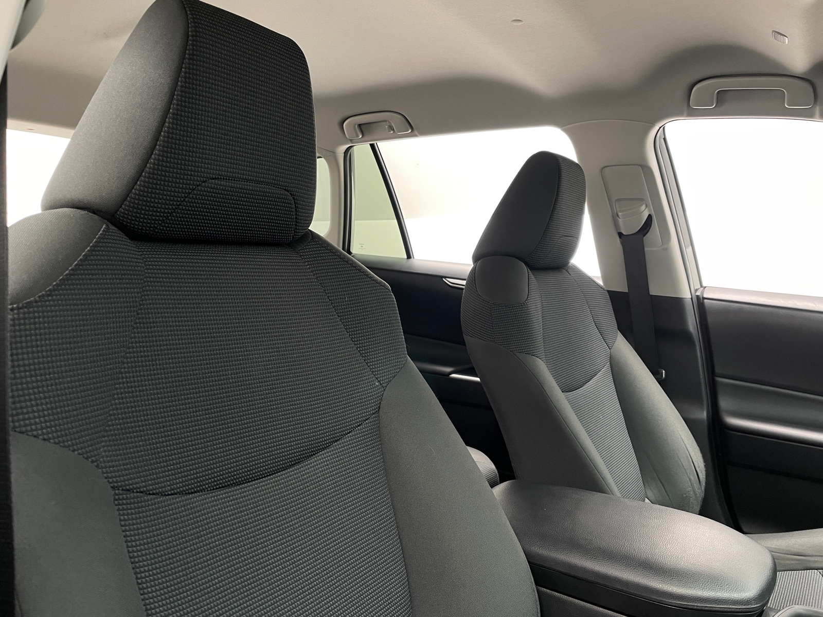 Thumbnail: 2024 Toyota RAV4 - 2