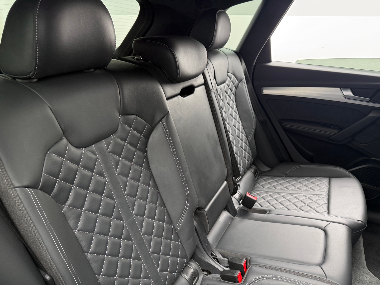 Thumbnail: 2021 Audi SQ5 - 5