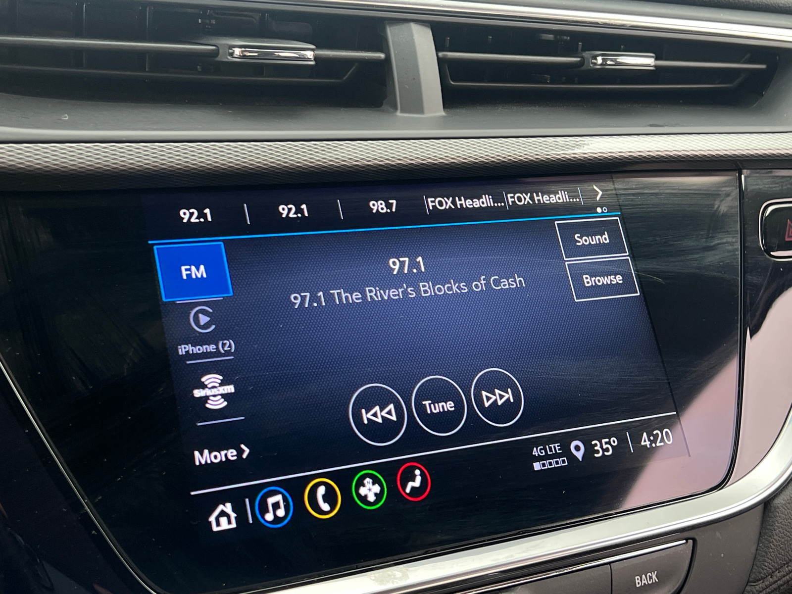 Thumbnail: 2022 Buick Encore GX - 4