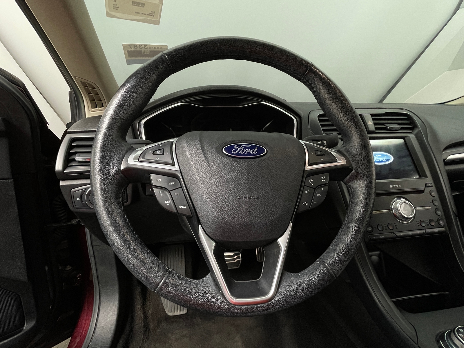 Thumbnail: 2017 Ford Fusion - 4