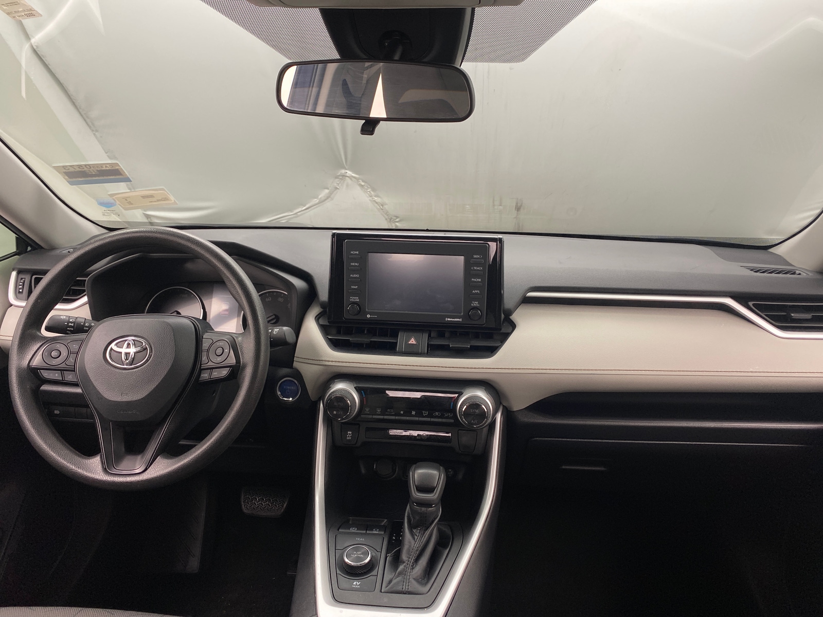 Thumbnail: 2021 Toyota RAV4 - 3